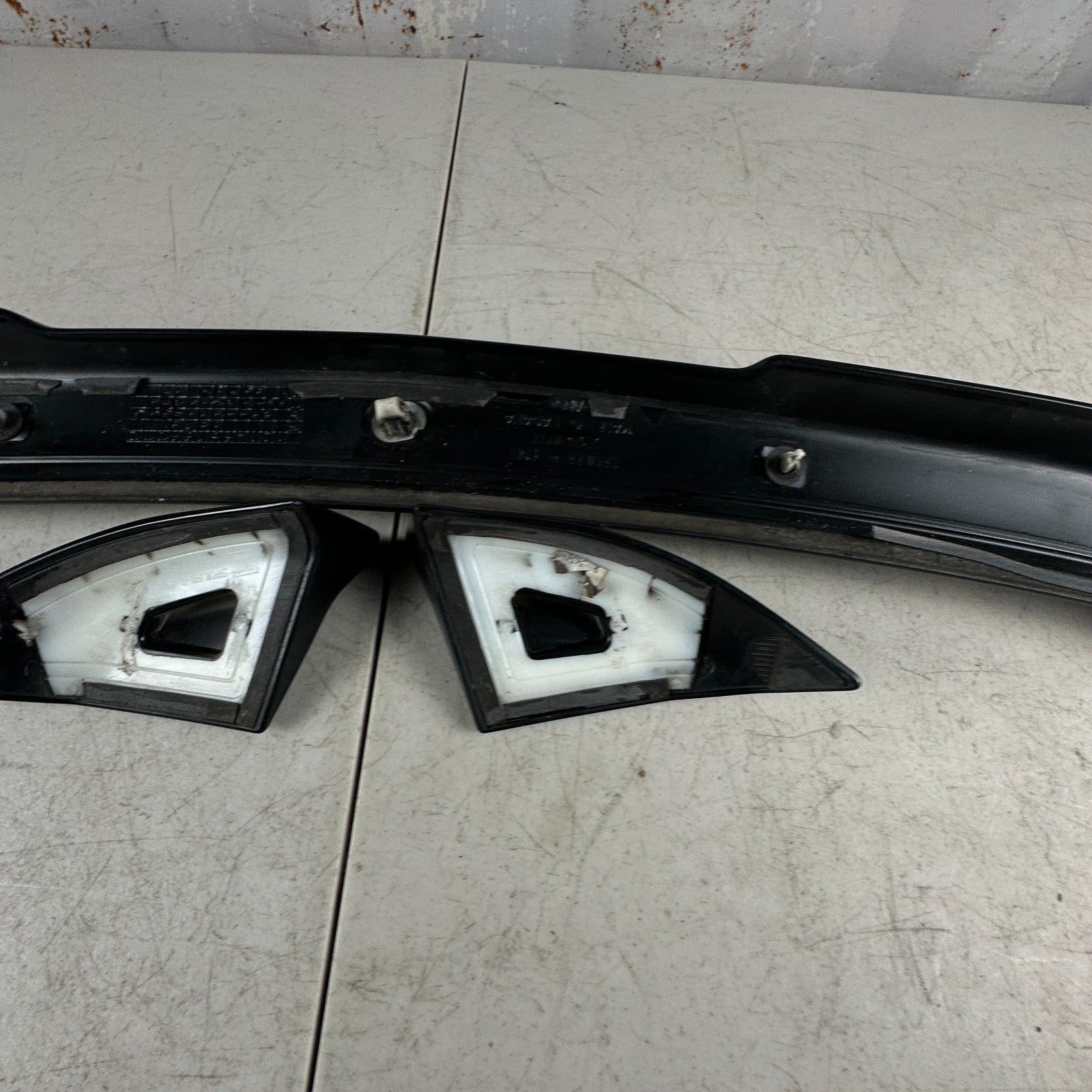 2017 - 2024 CHEVROLET CAMARO ZL1 REAR TRUNK LID END WING SPOILER BLACK 3PCS OEM