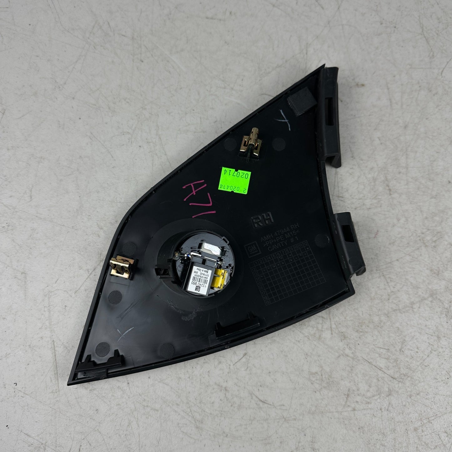 2014-2019 CHEVY CORVETTE RIGHT SIDE UPPER DASH SPEAKER TWEETER COVER TRIM OEM