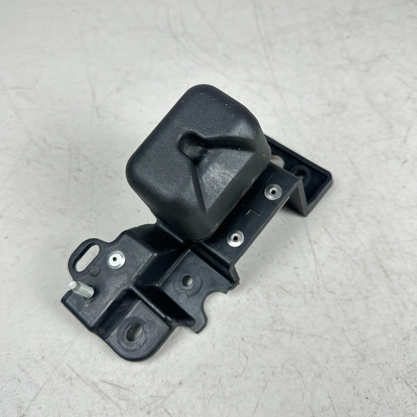 2014-2019 CHEVROLET CORVETTE C7 TOP ROOF STORAGE BRACKET BRACE 23121286 OEM