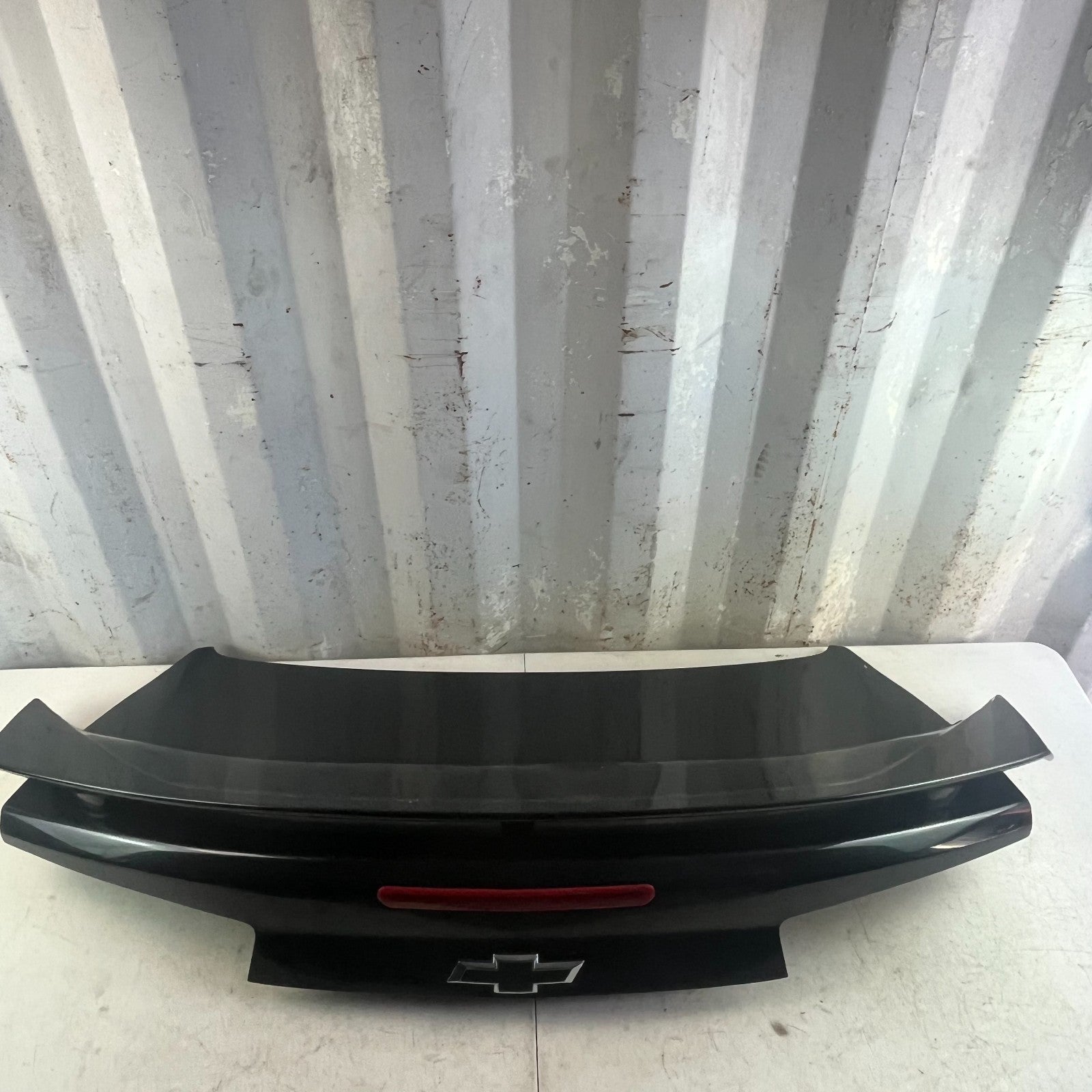 2016-2024 CAMARO SS REAR TRUNK DECK LID PANEL WITH WING SPOILER ASSY BLACK OEM