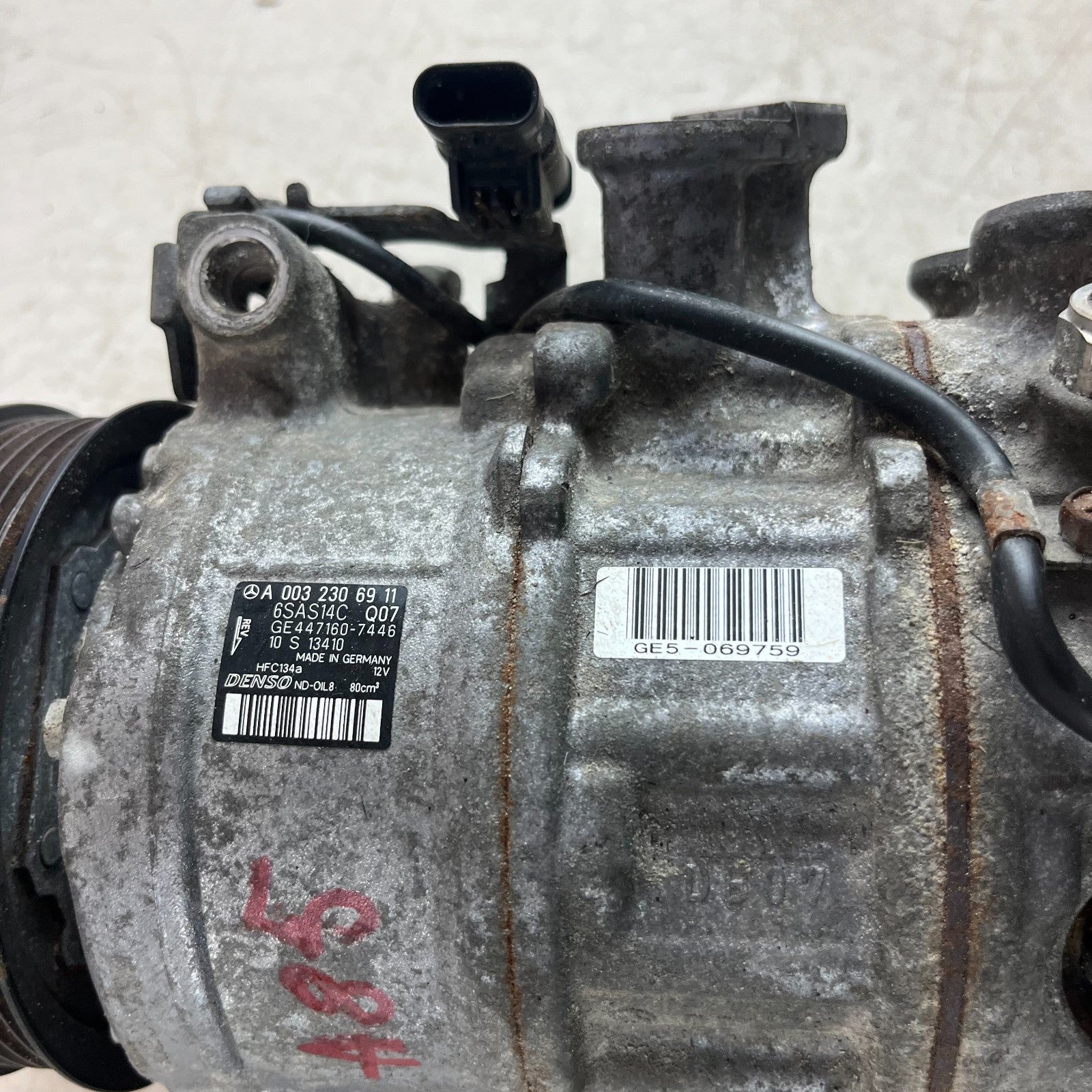 2015-2018 MERCEDES W205 C300 AIR CONDITIONING AC A/C COMPRESSOR A0032306911 OEM