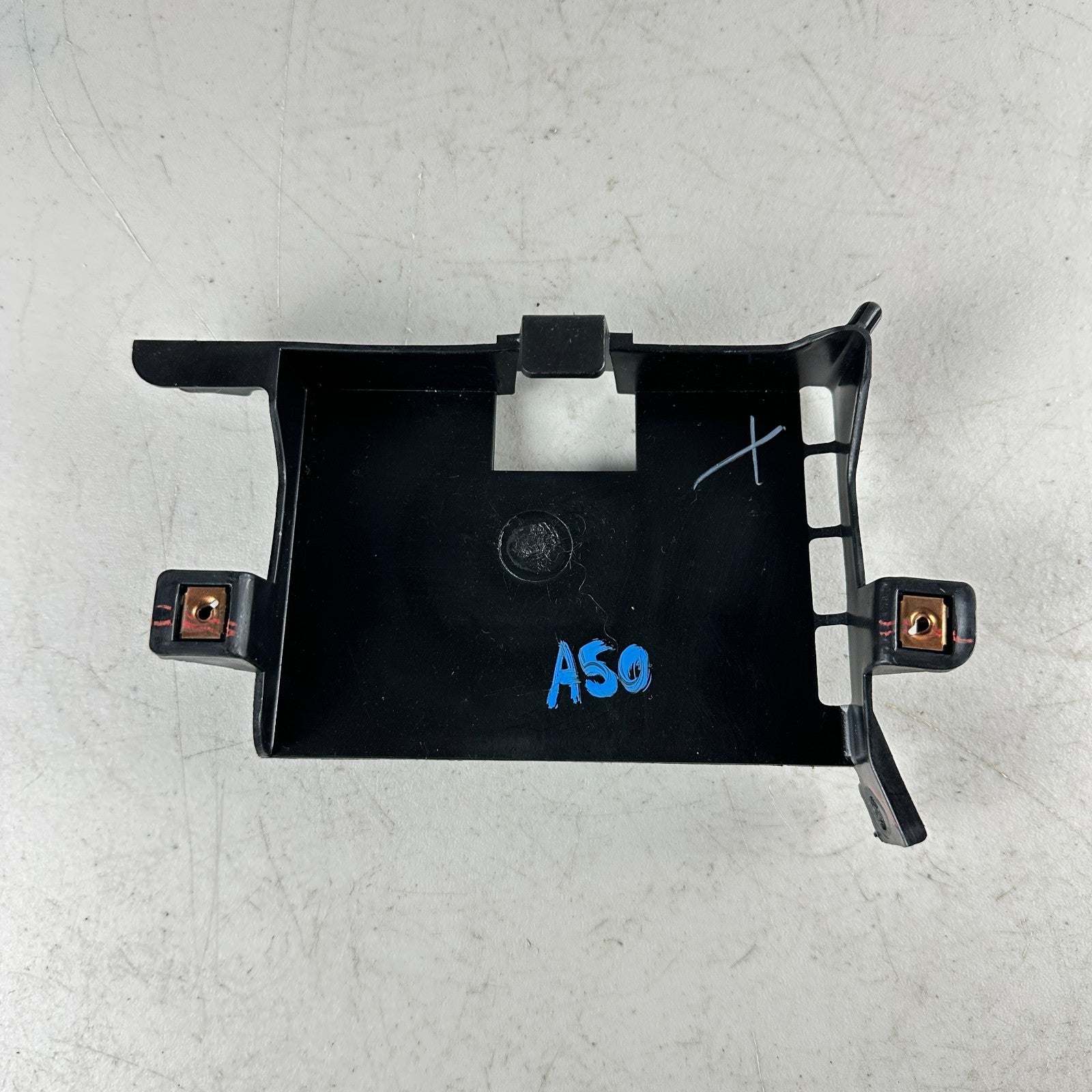 2005-2013 CHEVROLET CORVETTE FRONT DASH KEYLESS CONTROL MODULE BRACKET OEM