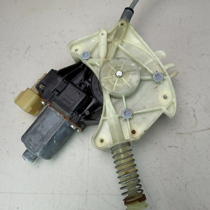 2017-2020 MASERATI LEVANTE FRONT LEFT SIDE DOOR WINDOW REGULATOR MOTOR 670104204