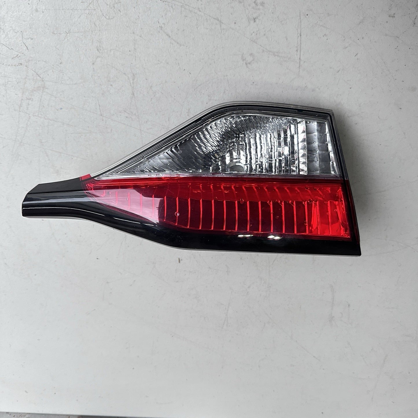 2020 - 2022 Toyota Corolla OEM Inner Taillights Halogen Left Driver