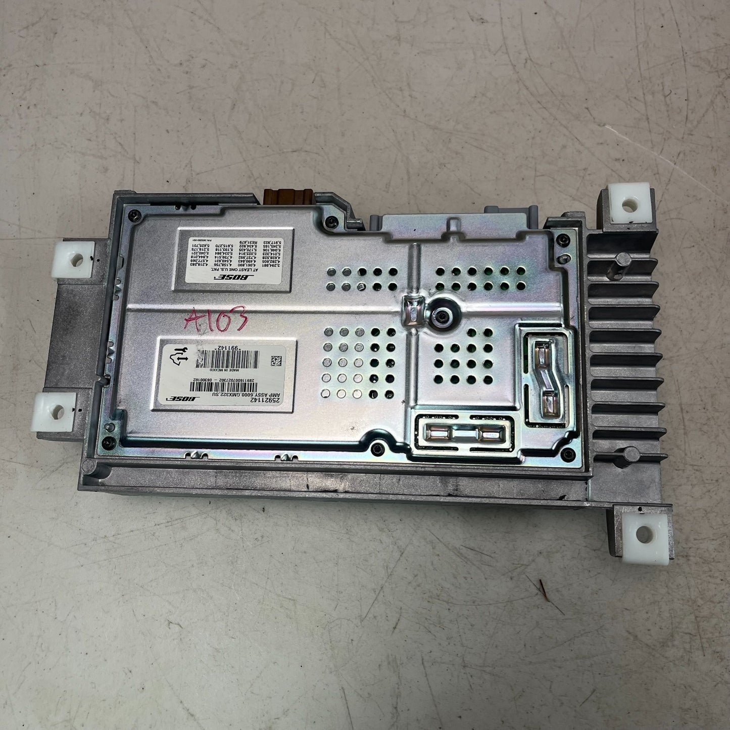 2008-2015 CADILLAC CTS-V RADIO AUDIO EQUIPMENT AMPLIFIER AMP UNIT 25921142 OEM