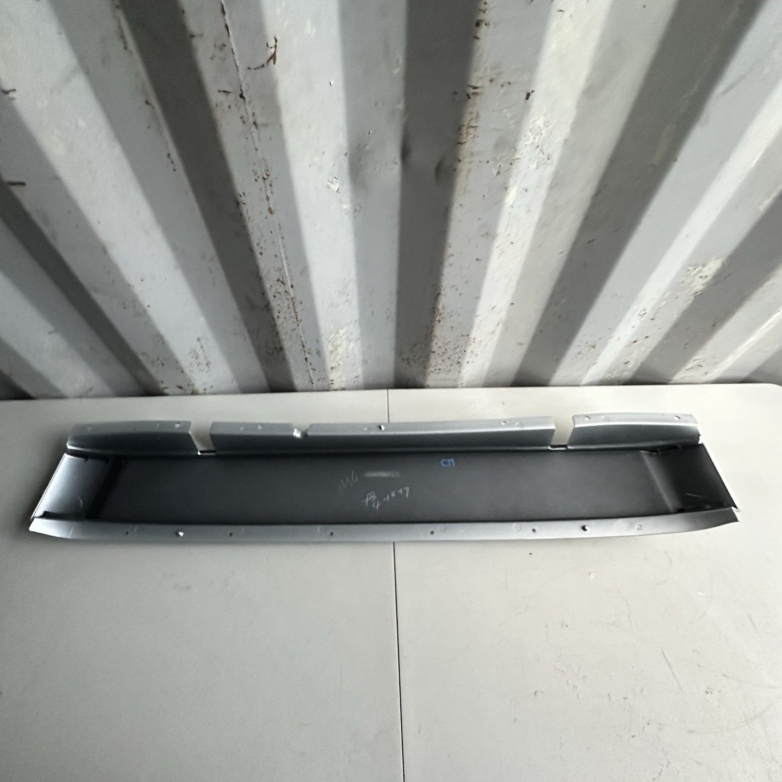 14-19 Chevy C7 Corvette Exterior Halo Rear Roof Section (Silver/Black)
