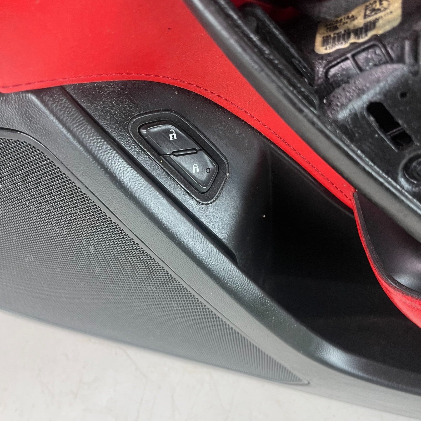 2014-2019 CHEVROLET CORVETTE FRONT RIGHT SIDE INTERIOR DOOR PANEL 340490AB OEM
