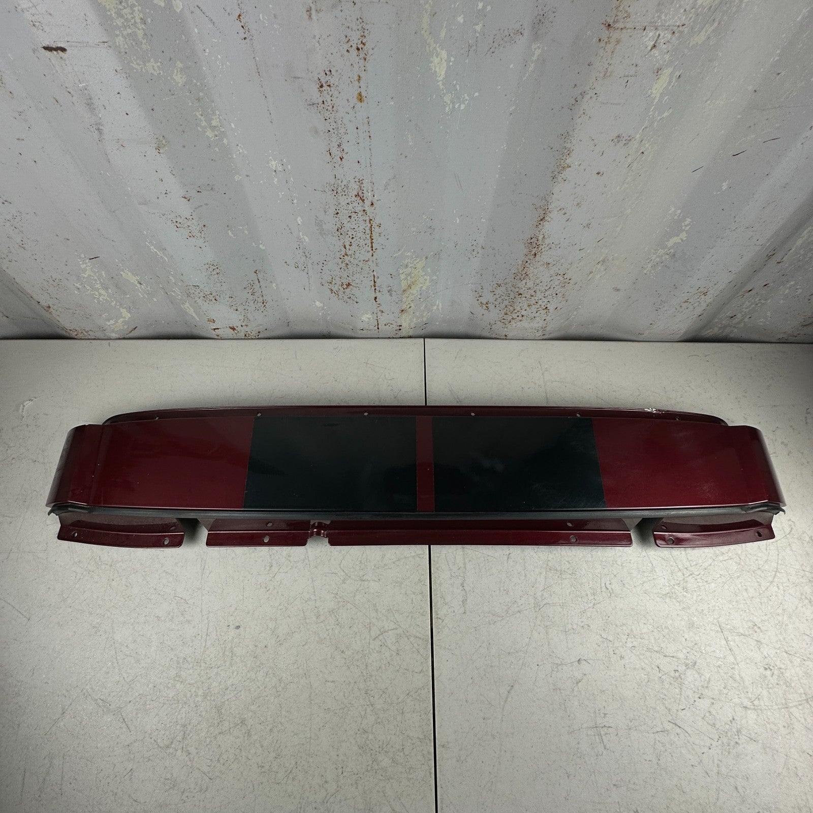 14-19 CHEVY CORVETTE REAR HARD TOP ROOF EXTENSION COVER PANEL LONG BEACH RED OEM