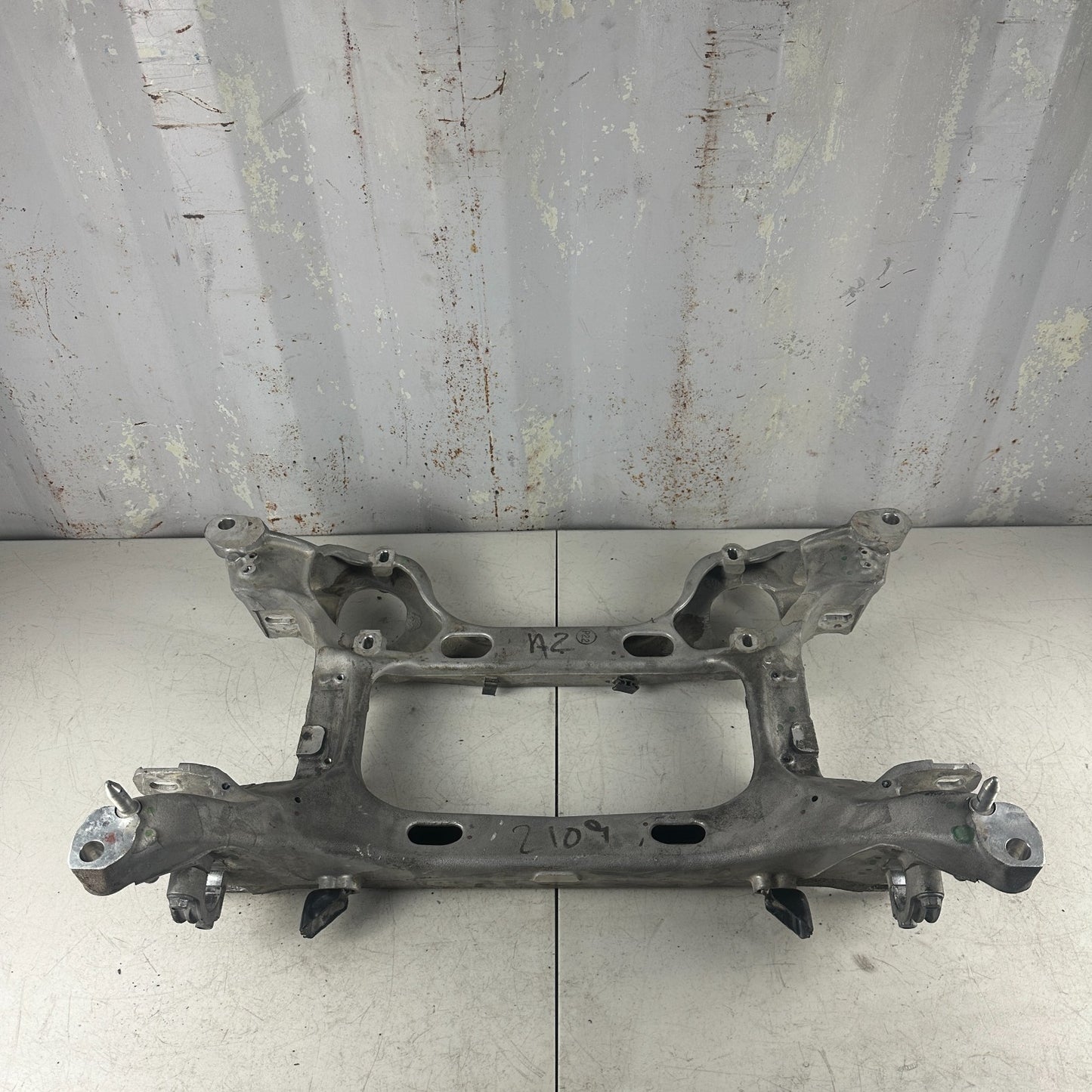 2014-2019 CHEVROLET CORVETTE C7 REAR SUSPENSION CRADLE SUBFRAME CROSS MEMBER OEM