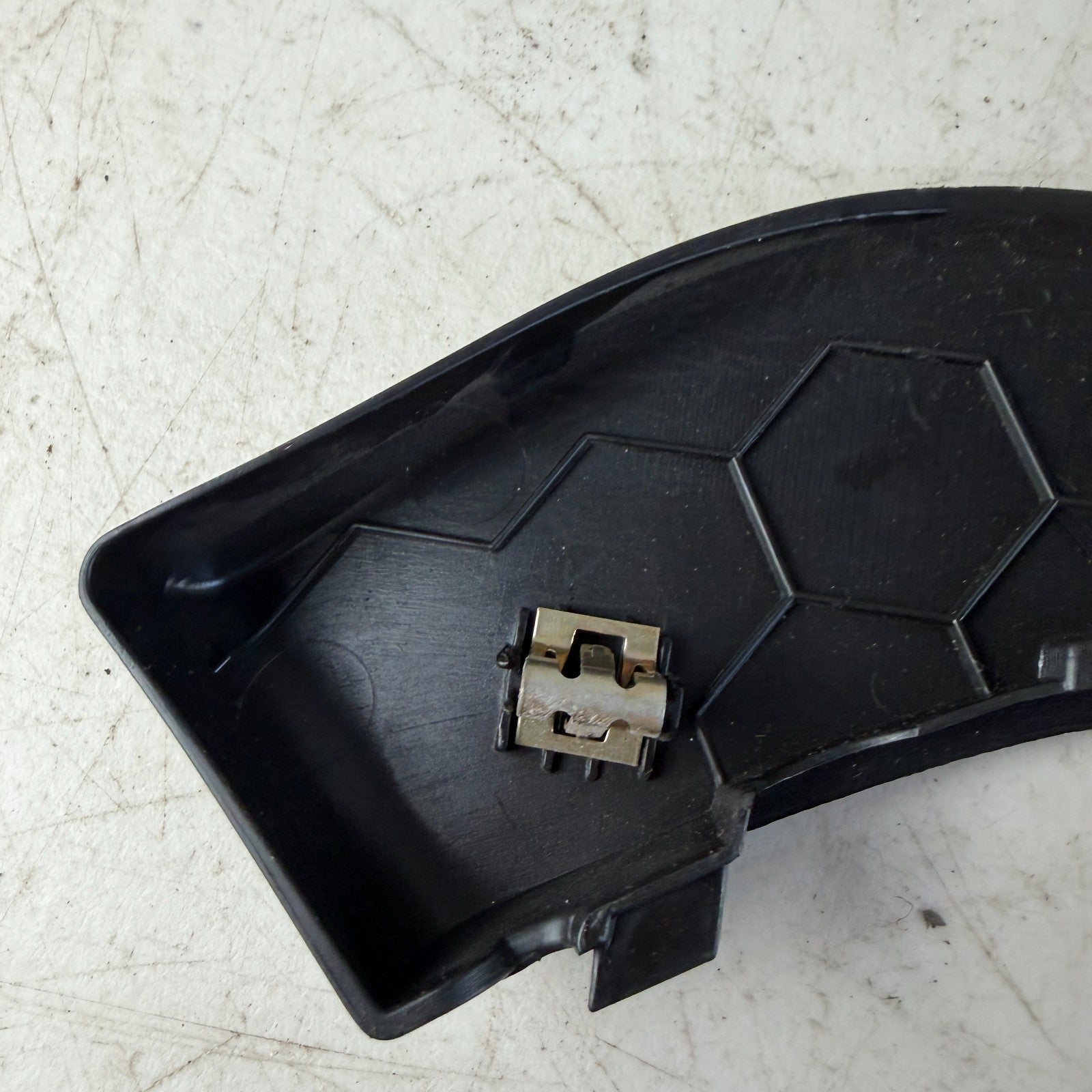 2016-2024 CHEVROLET CAMARO FRONT LEFT SIDE CENTER CONSOLE TRIM COVER PANEL OEM