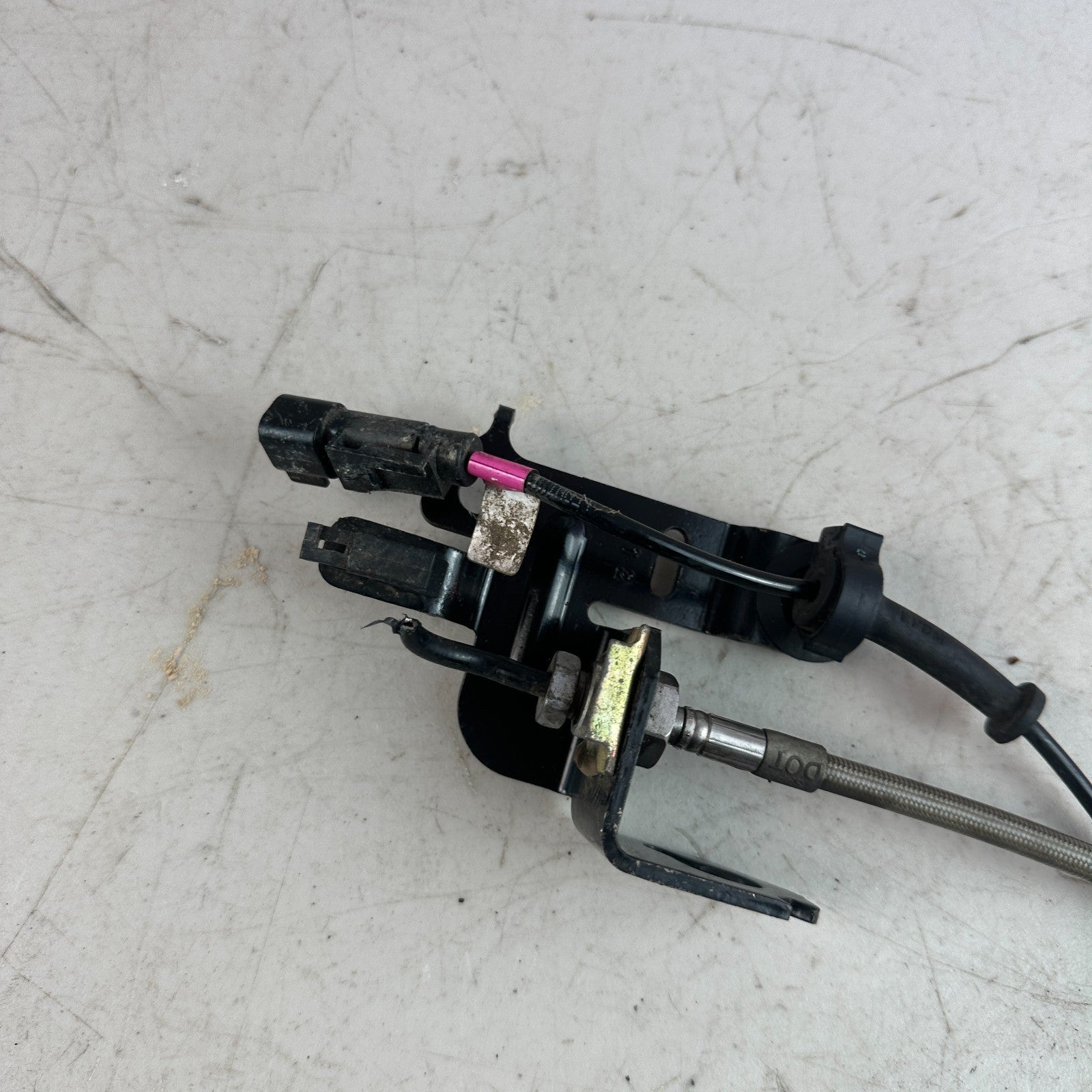 2014-2019 CHEVROLET CORVETTE REAR RIGHT PASSENGER BRAKE HOSE W/ ABS SENSOR OEM