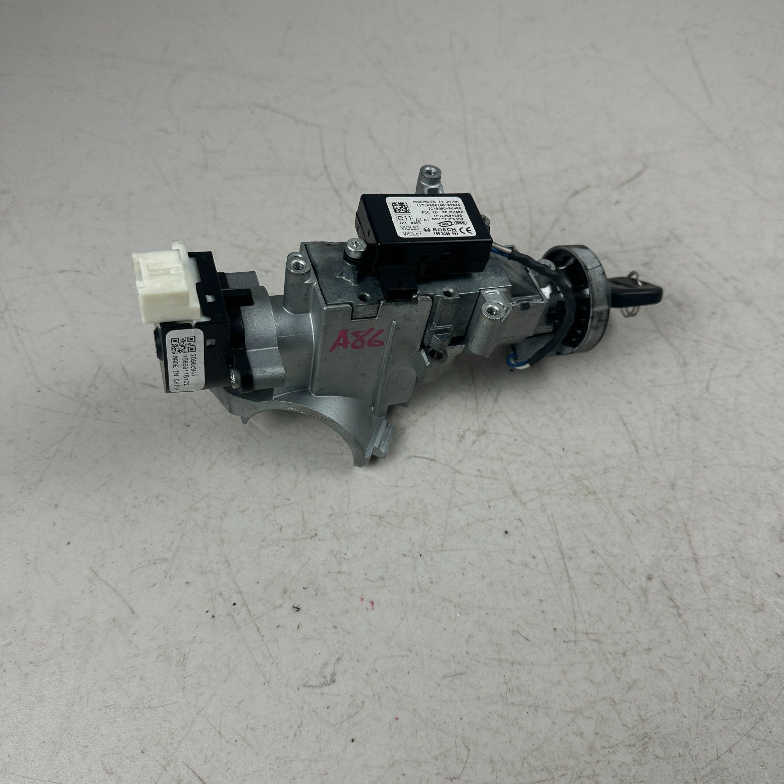 2010-2015 CHEVROLET CAMARO SS IGNITION SWITCH LOCK CYLINDER W/ KEY 23126267 OEM