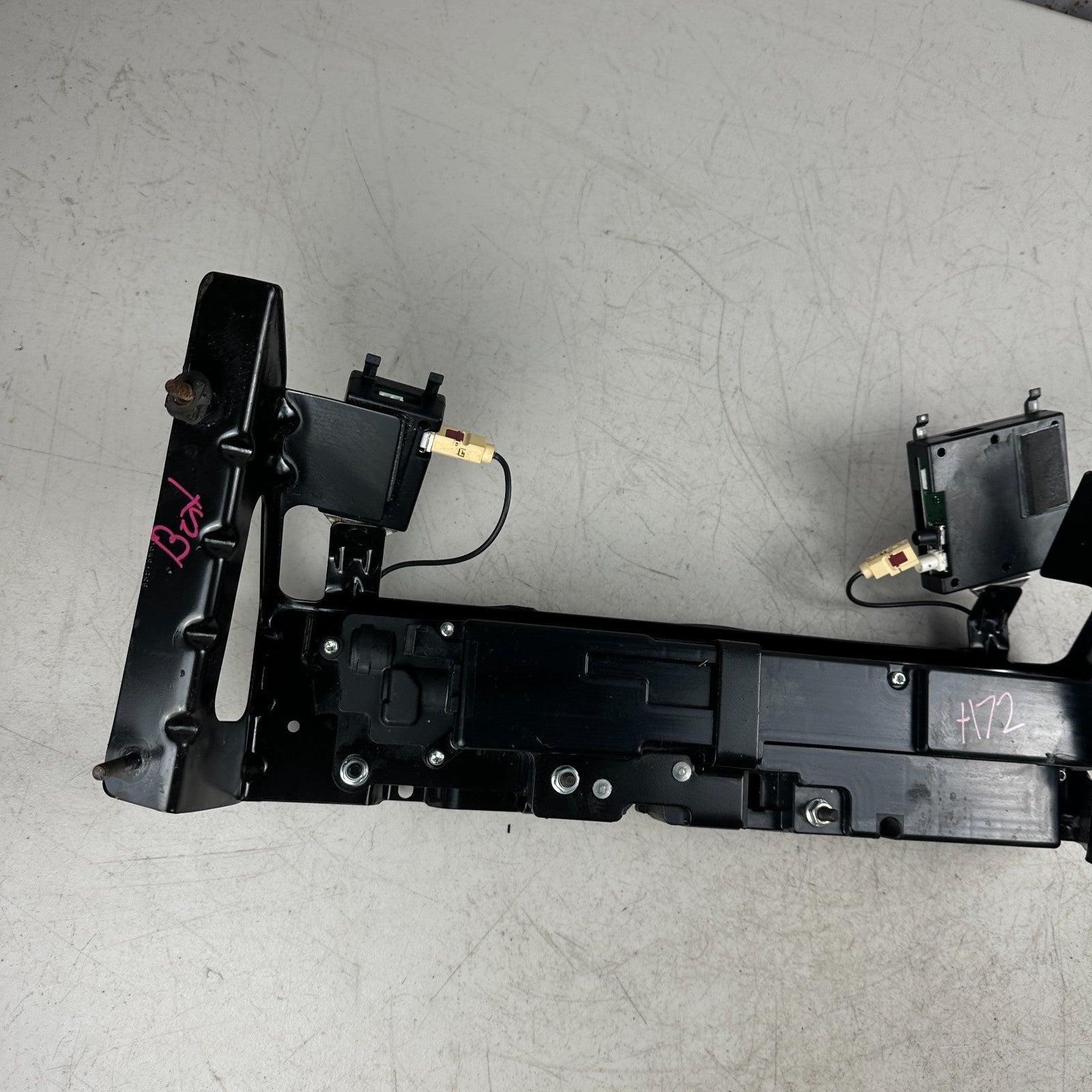 2014-2019 CHEVROLET CORVETTE C7 TRUNK LOCK RELEASE LATCH ASSEMBLY 15220345 OEM