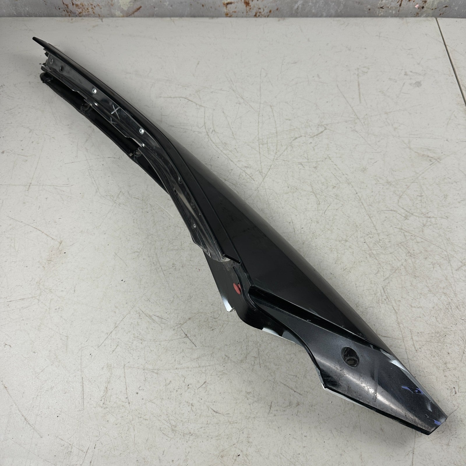 2014-2019 CHEVY CORVETTE RIGHT WINDSHIELD PILLAR APPLIQUE TRIM PANEL COVER OEM