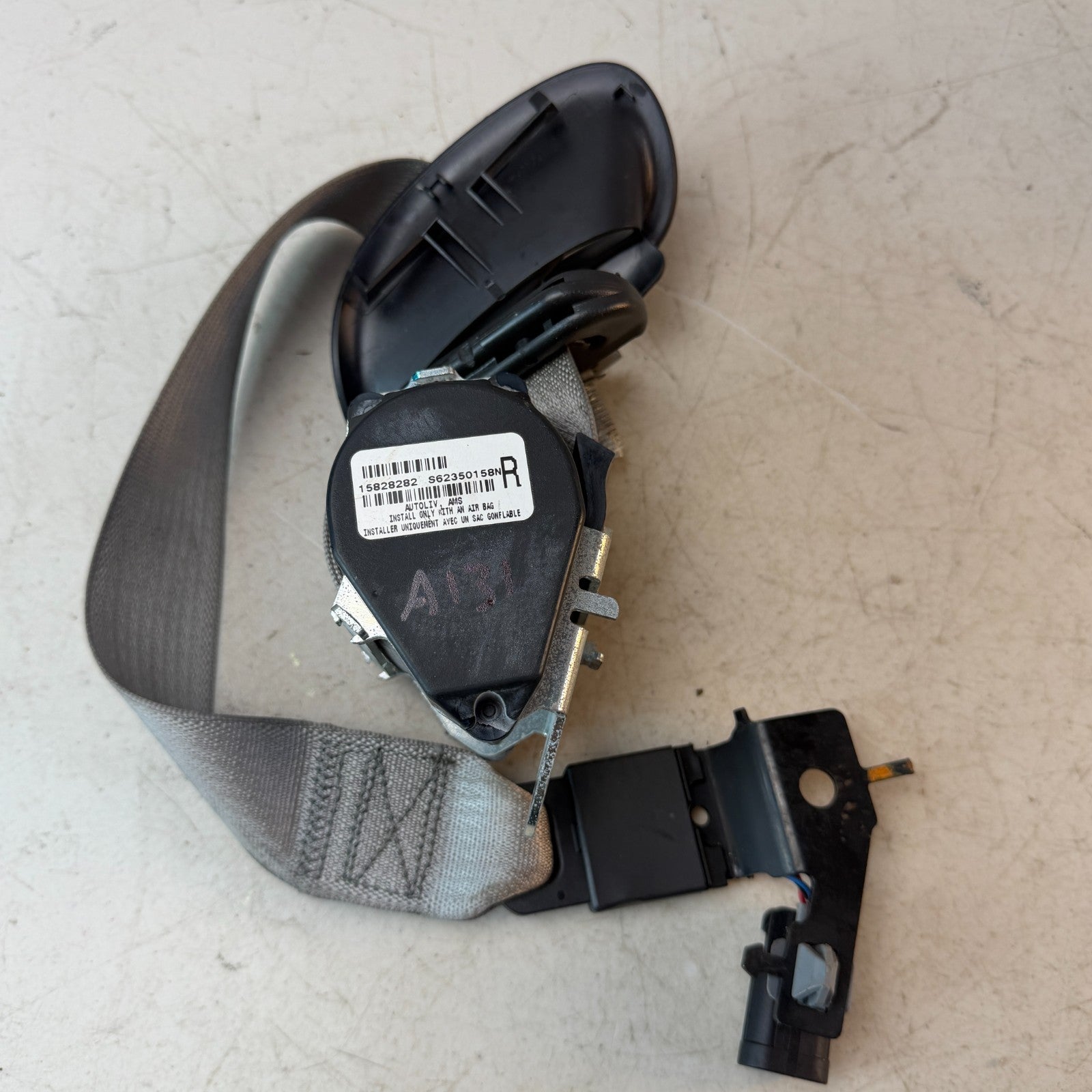 05-13 CHEVROLET CORVETTE FRONT RIGHT PASSENGER SEAT BELT RETRACTOR 15828282 OEM