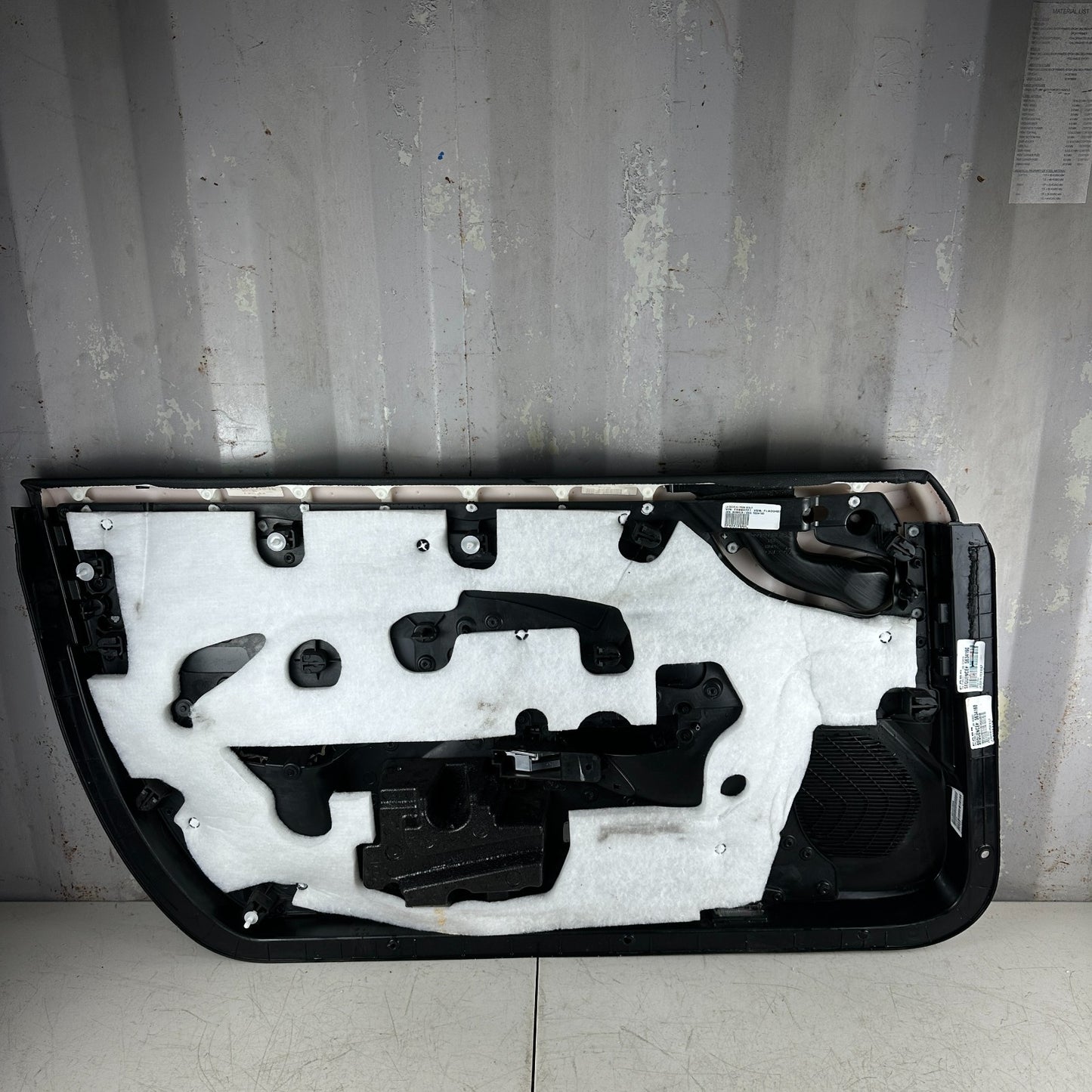 2015-2023 DODGE CHALLENGER FRONT RIGHT PASSENGER SIDE DOOR TRIM PANEL BLACK OEM