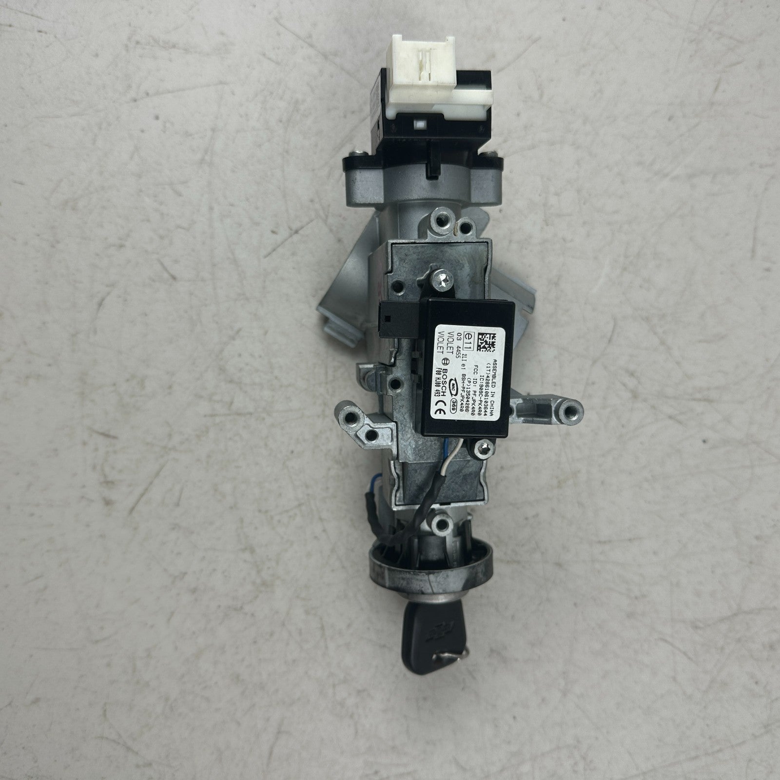 2010-2015 CHEVROLET CAMARO SS IGNITION SWITCH LOCK CYLINDER W/ KEY 23126267 OEM