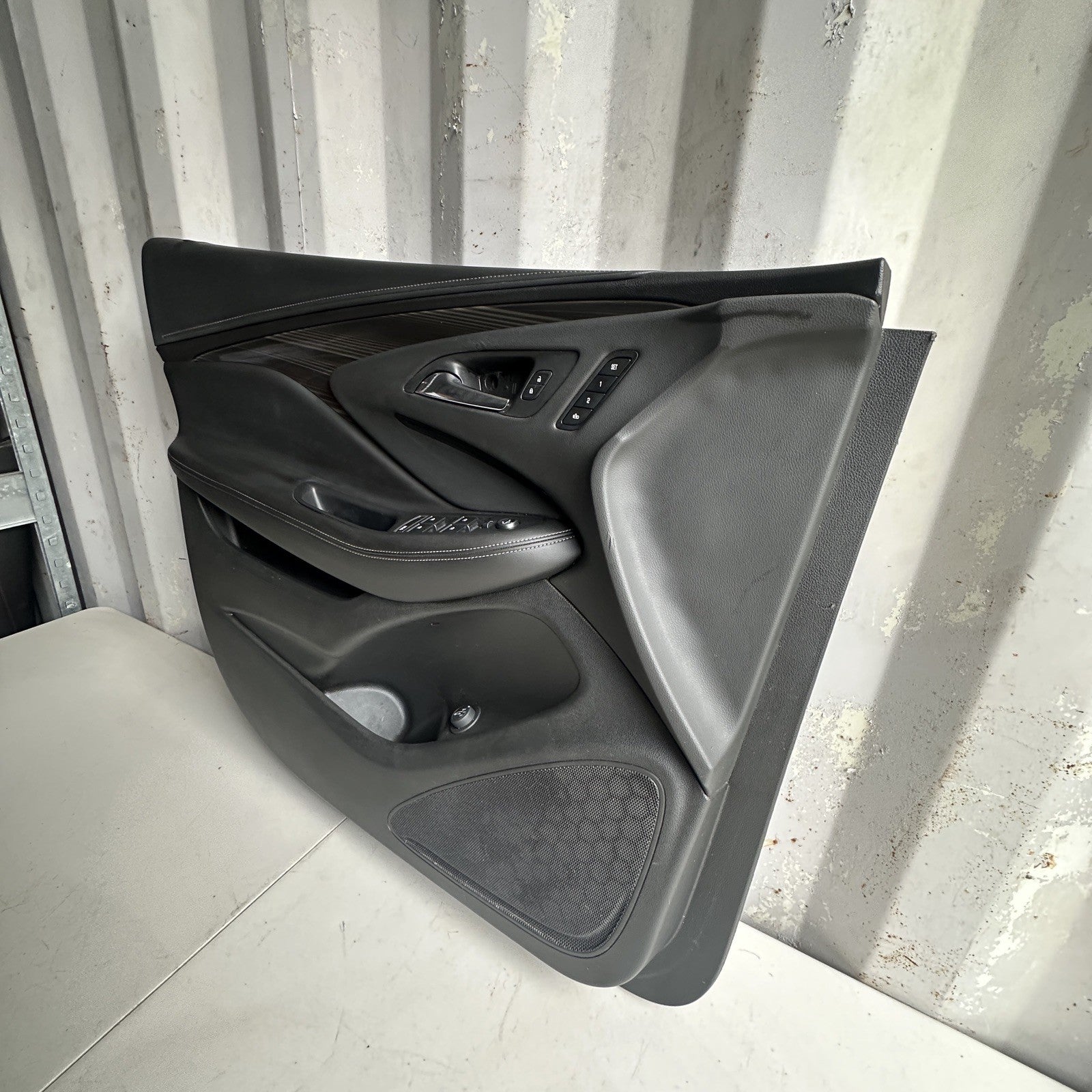 19-20 Buick Envision Interior Front Left Driver Door Trim Panel Black  OEM