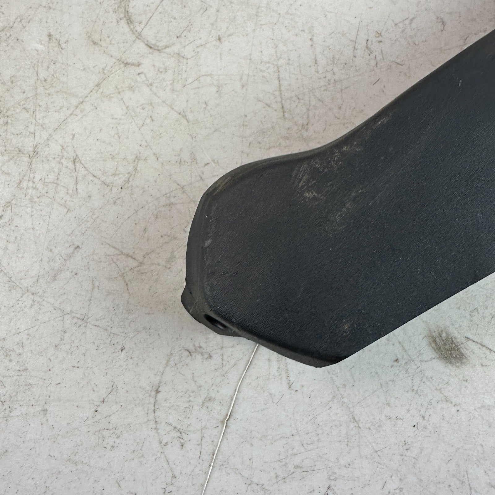 2014-2019 CHEVROLET CORVETTE RIGHT PASSENGER POWER SEAT SWITCH TRIM PANEL OEM