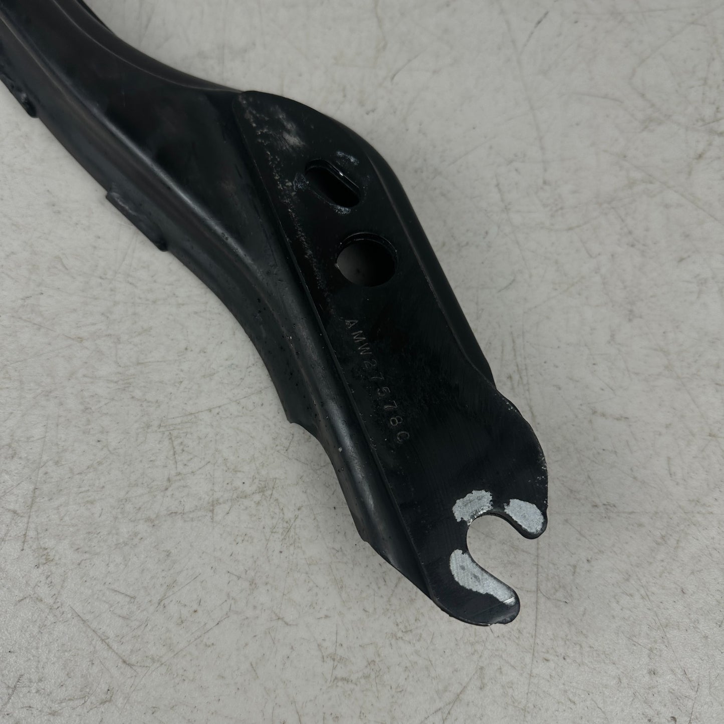 2016-2023 CHEVY CAMARO REAR LEFT SIDE SUSPENSION SUBFRAME BRACE BRACKET OEM