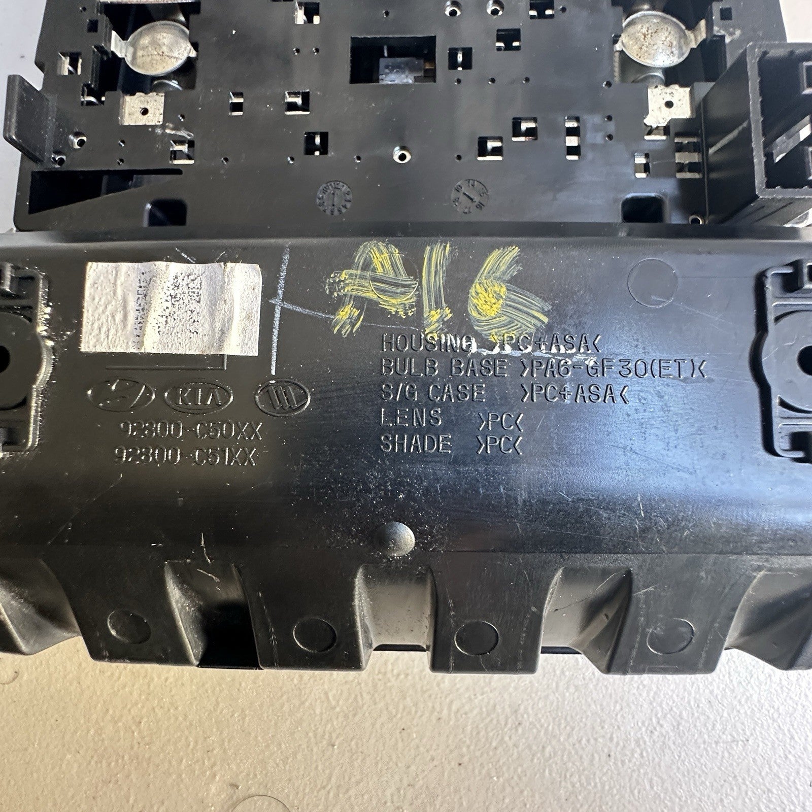 16-20 KIA SORENTO Front ROOF Console Black 92800-C50XX