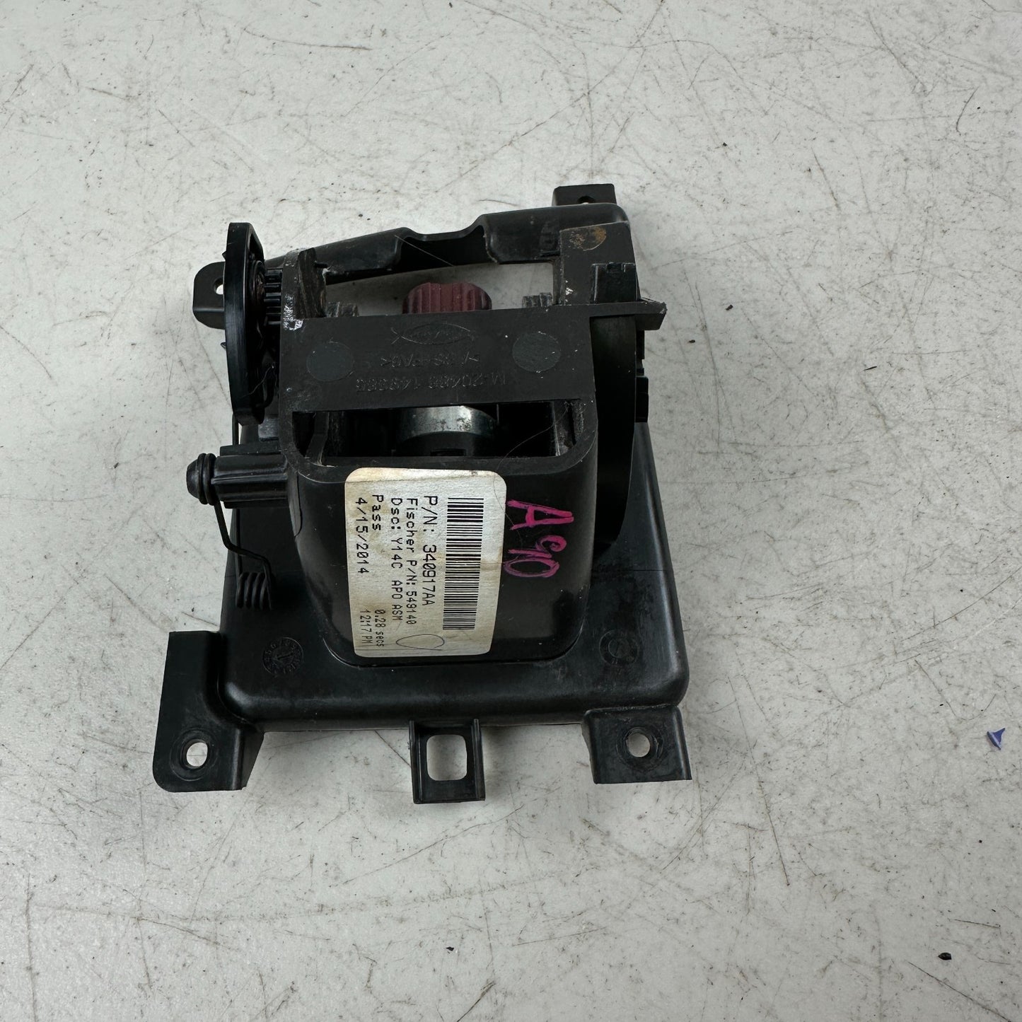 2014-2019 CHEVY CORVETTE FRONT CONSOLE ASHTRAY CIGARETTE LIGHTER COMPARTMENT OEM