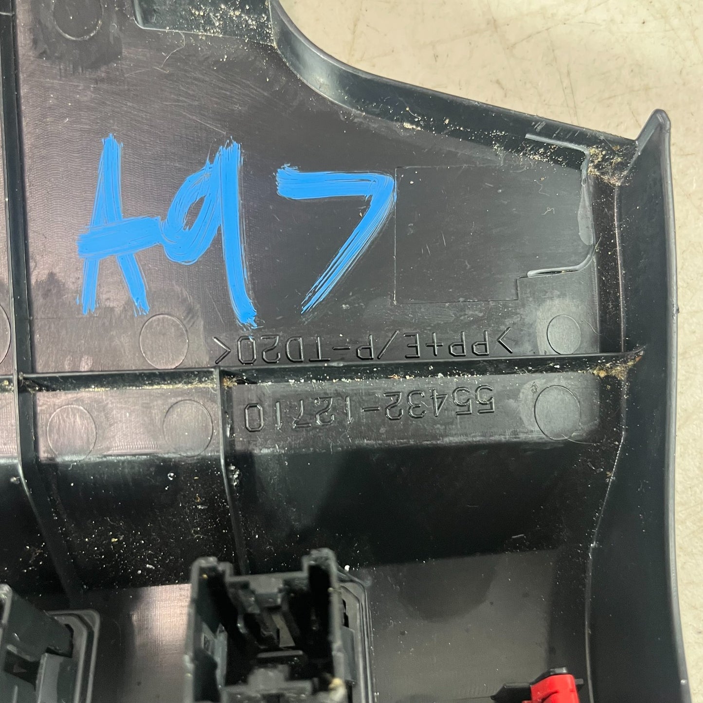 2020-2025 TOYOTA COROLLA DASH LEFT SWITCH HANDL TRIM COVER PANEL 55432-12710 OEM