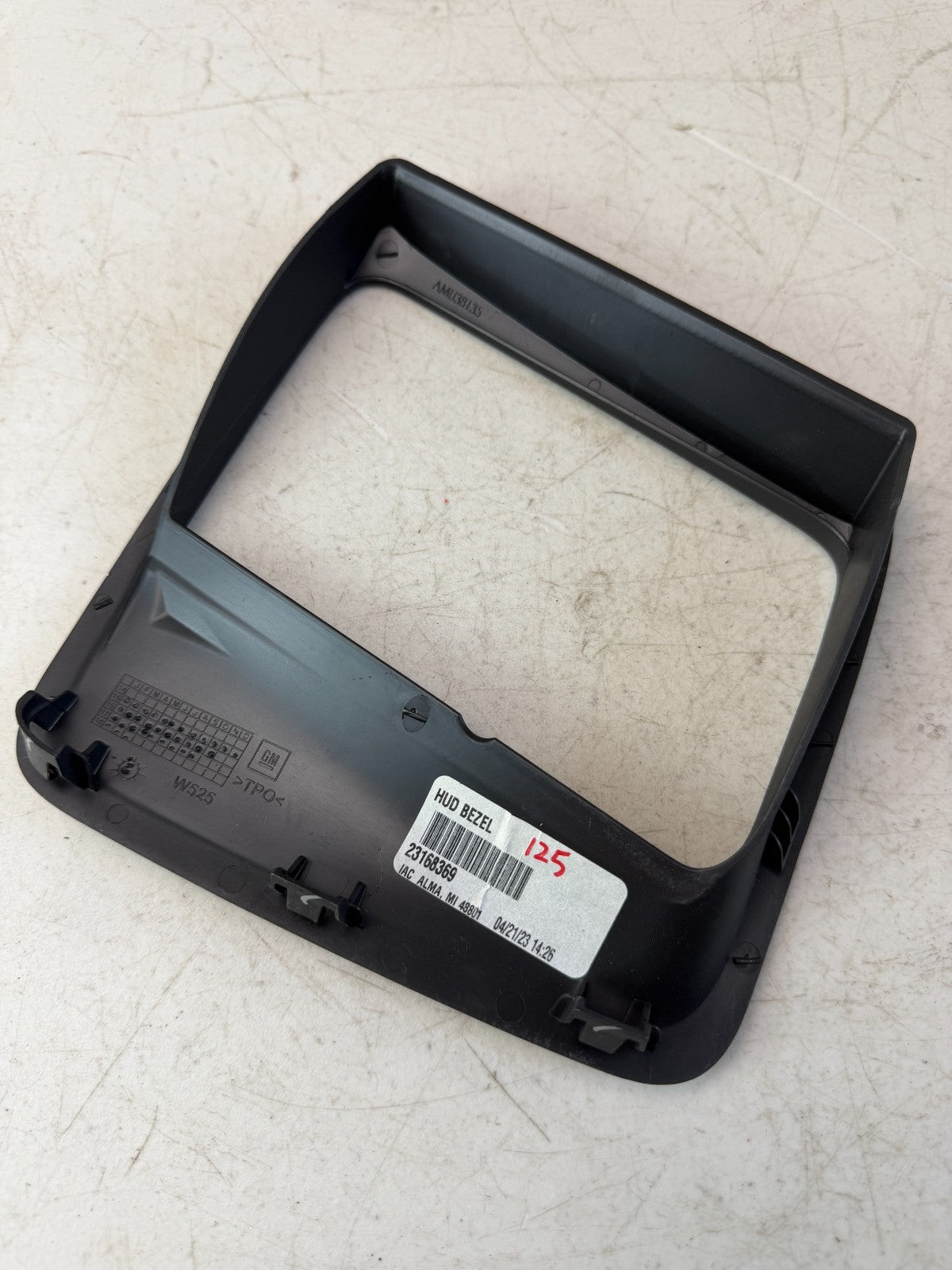 2016-2024 CHEVROLET CAMARO FRONT INSTRUMENT PANEL ACCESSORY BEZEL 23168369 OEM