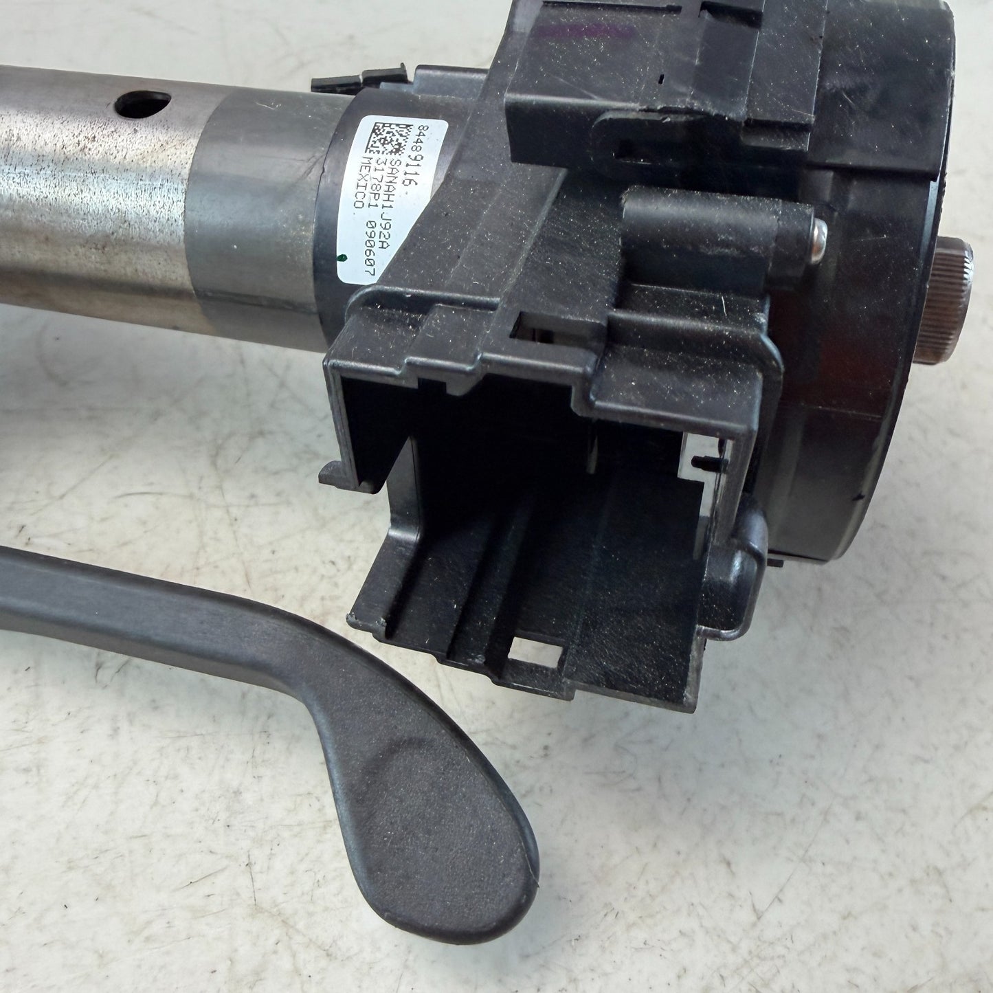 2018-2024 CHEVROLET CAMARO MANUAL ADJUSTMENT STEERING COLUMN SHAFT W/ PEDAL OEM
