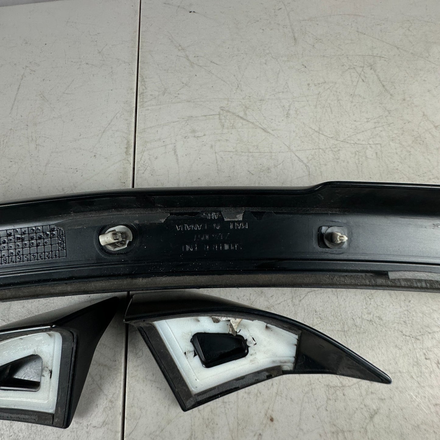 2017 - 2024 CHEVROLET CAMARO ZL1 REAR TRUNK LID END WING SPOILER BLACK 3PCS OEM