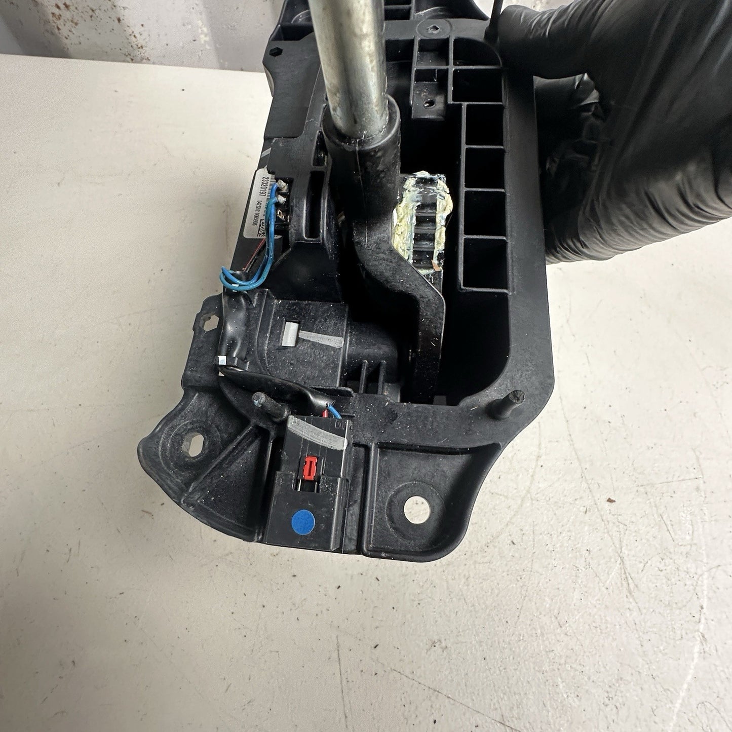 2014-2019 CHEVY CORVETTE AUTOMATIC TRANSMISSION GEAR SHIFTER LEVER OEM