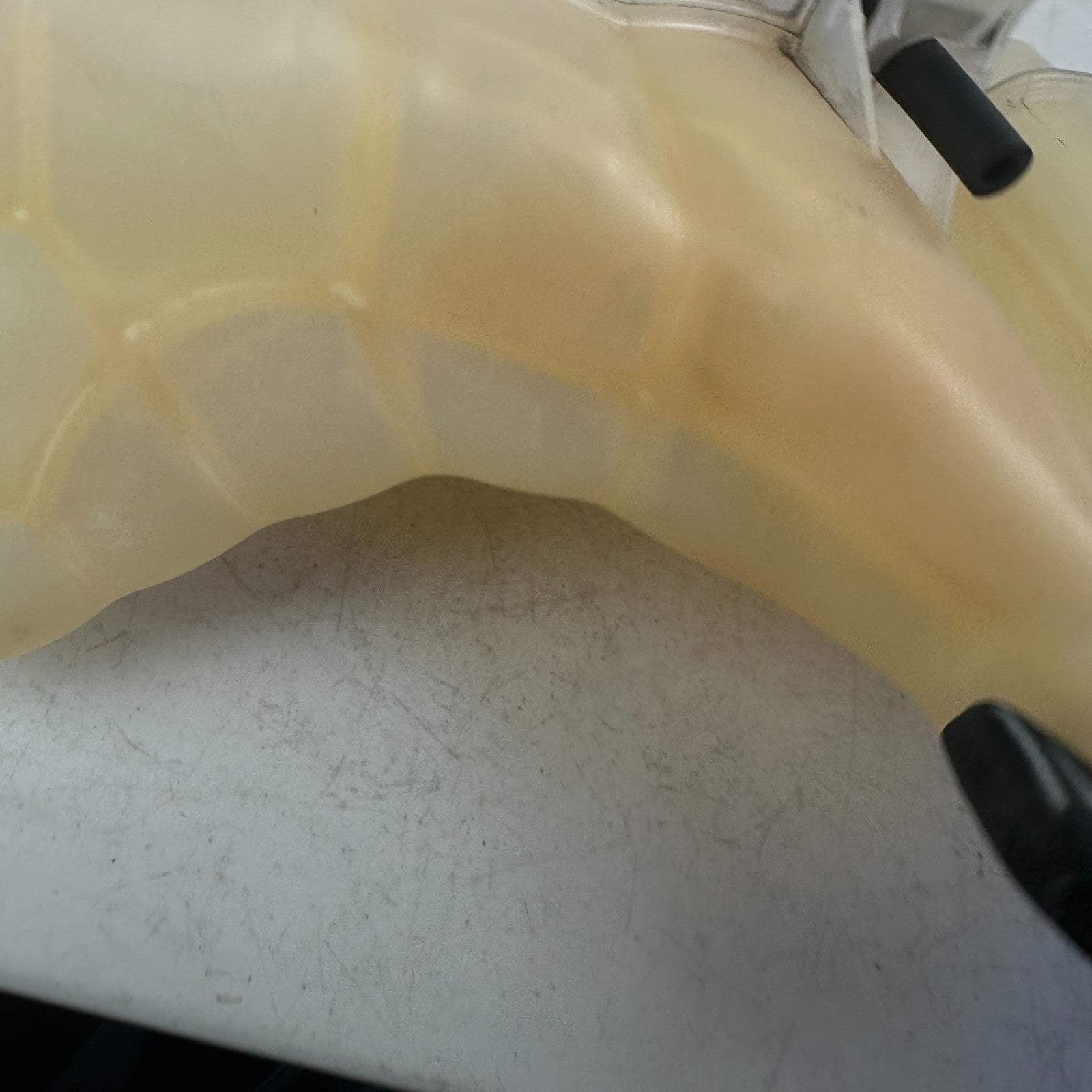 2011 - 2023 DODGE CHARGER 3.6L ENGINE RADIATOR COOLANT RECOVERY BOTTLE TANK OEM