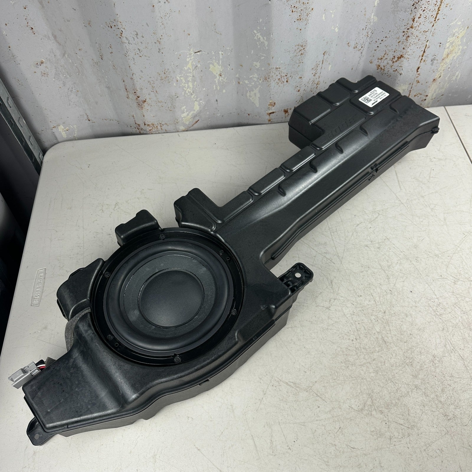 2014-2019 CHEVROLET CORVETTE BOSE AUDIO RADIO SUBWOOFER SUB WOOFER SPEAKER BOX