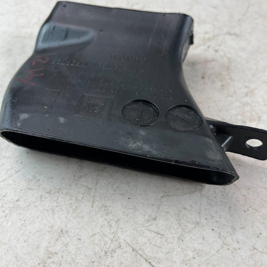 2016-2024 CHEVROLET CAMARO FRONT LEFT DRIVER SIDE BRAKE ROTOR DUCT 84010171 OEM