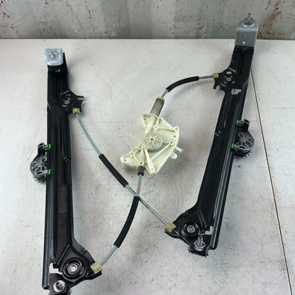 2017-2024 MASERATI LEVANTE REAR RIGHT PASSENGER DOOR WINDOW REGULATOR 670104205