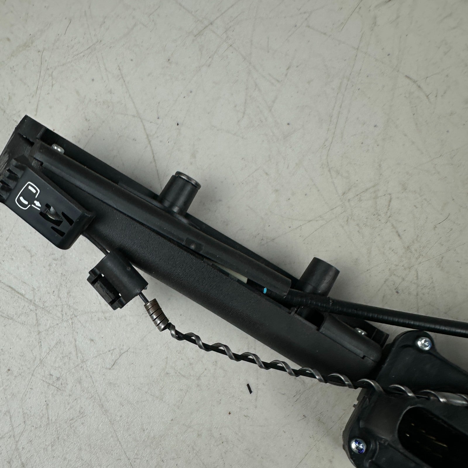 2014-2019 CHEVROLET CORVETTE C7 LEFT OR RIGHT SIDE DOOR LOCK LATCH ACTUATOR OEM