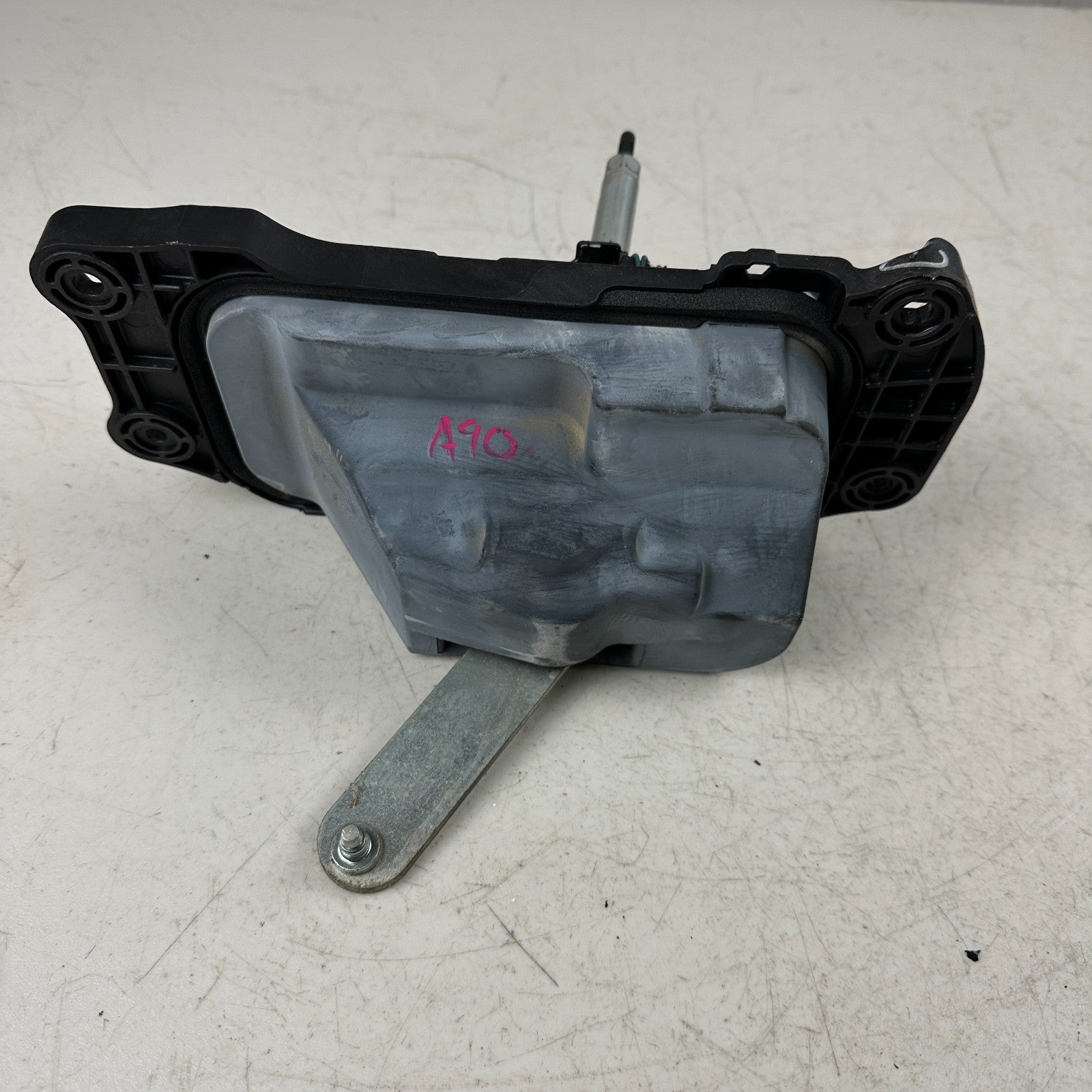 2014-2019 CHEVY CORVETTE AUTOMATIC TRANSMISSION GEAR SHIFTER SELECTOR LEVER OEM