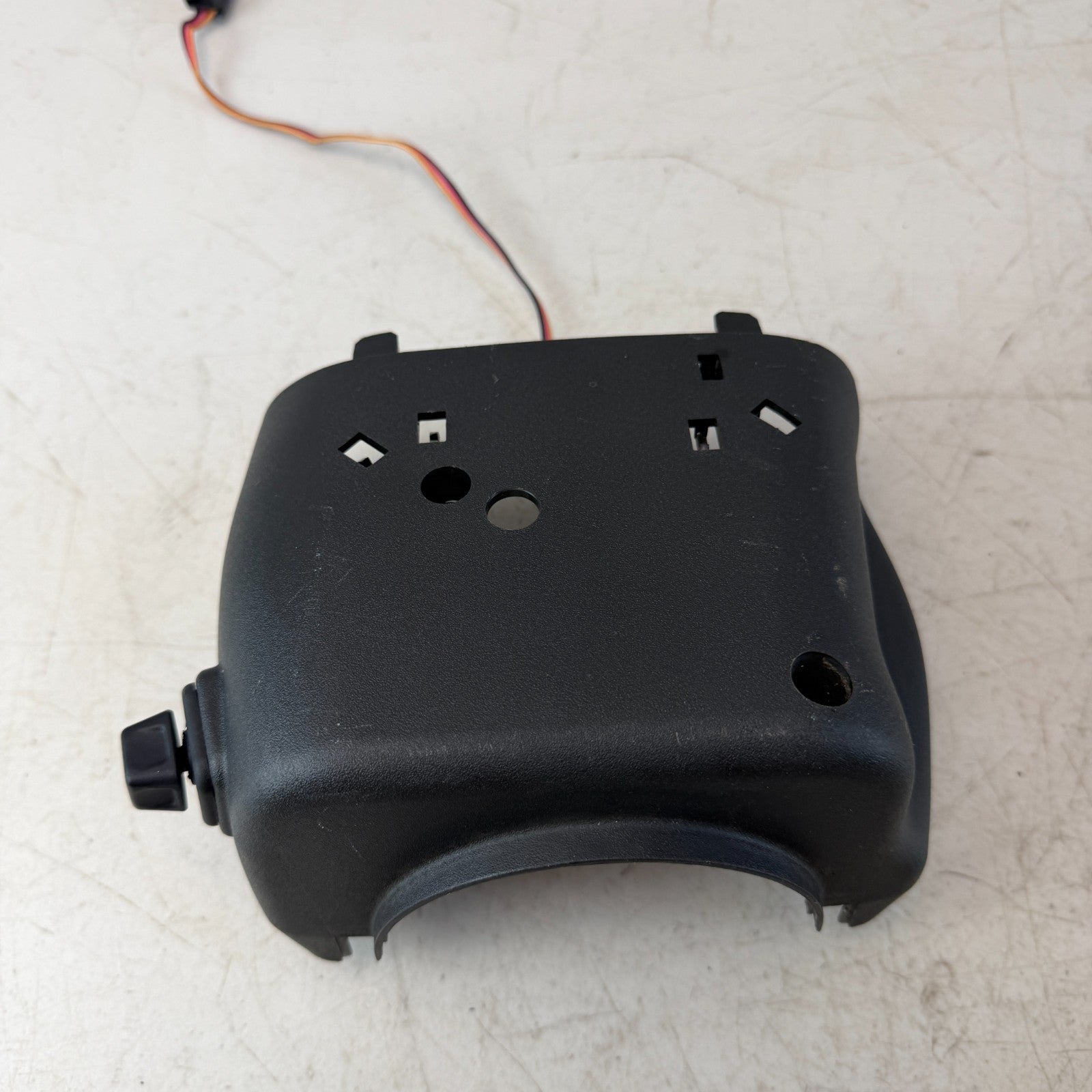 05-13 CHEVROLET CORVETTE C6 UPPER STEERING WHEEL COLUMN SHROUD COVER BLACK OEM