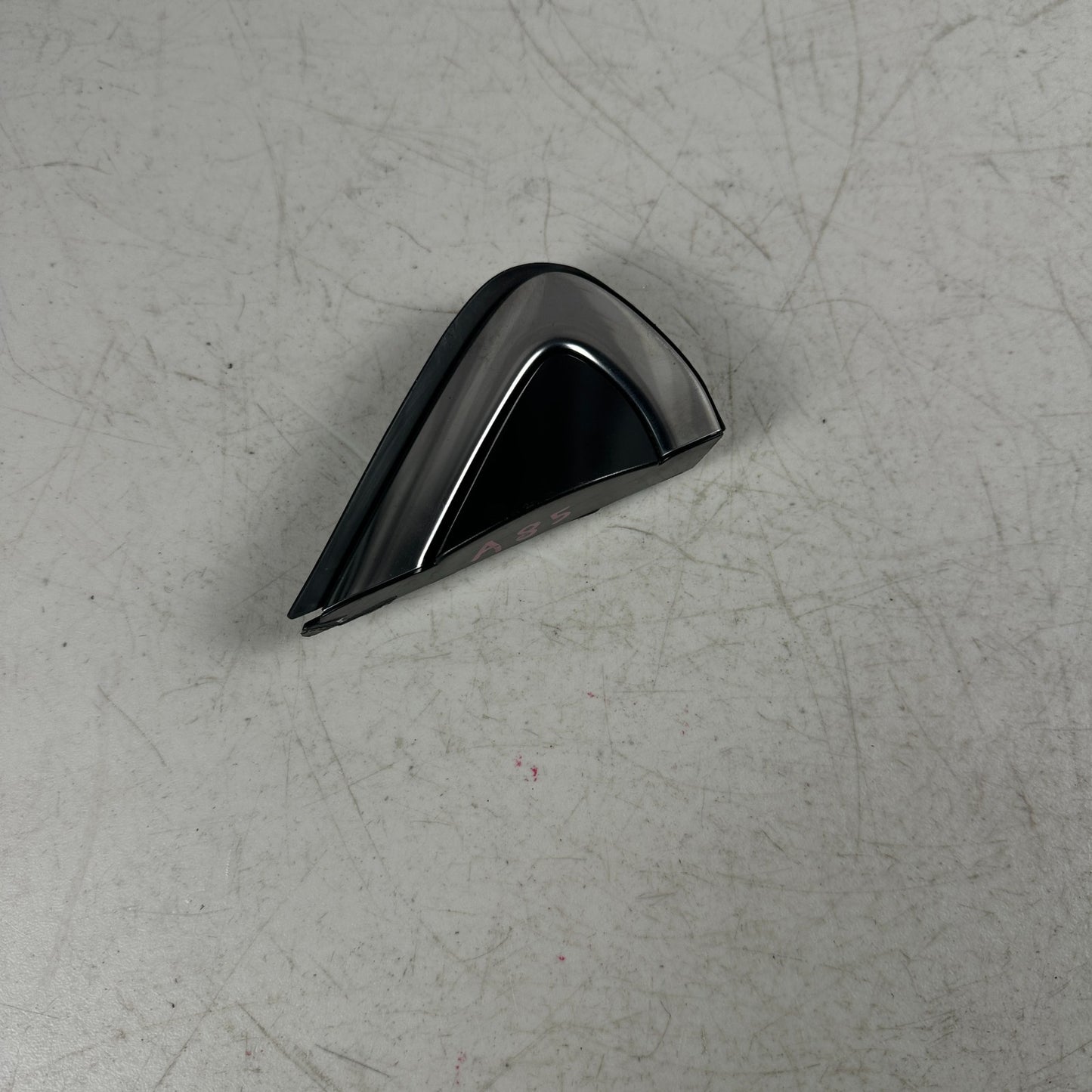 2017-2022 HONDA CR-V FRONT RIGHT PASSENGER SIDE PILLAR CORNER MOLDING TRIM OEM