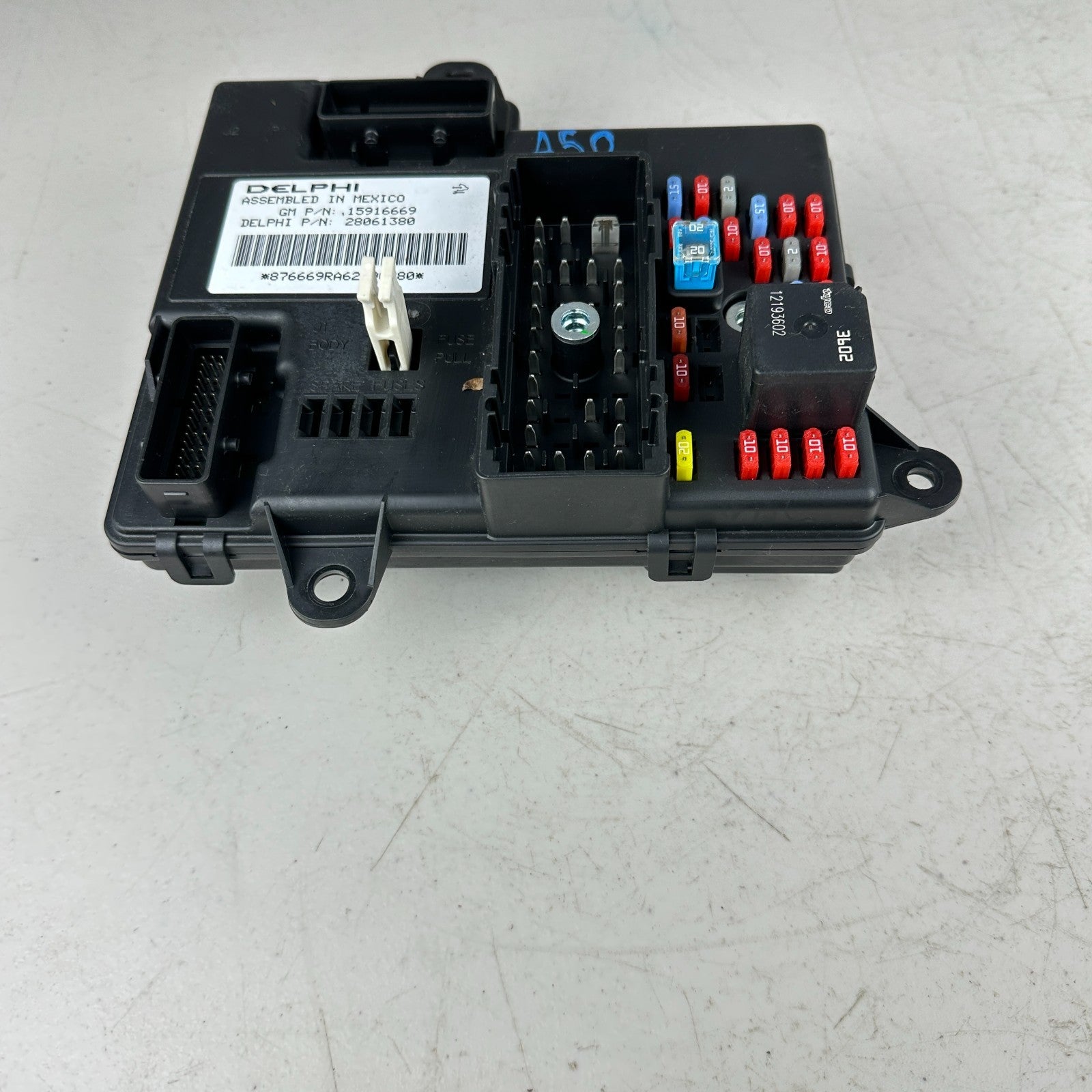 06-07 C6 Corvette BCM Fuse Box Junction Block Body Control Module 15916669