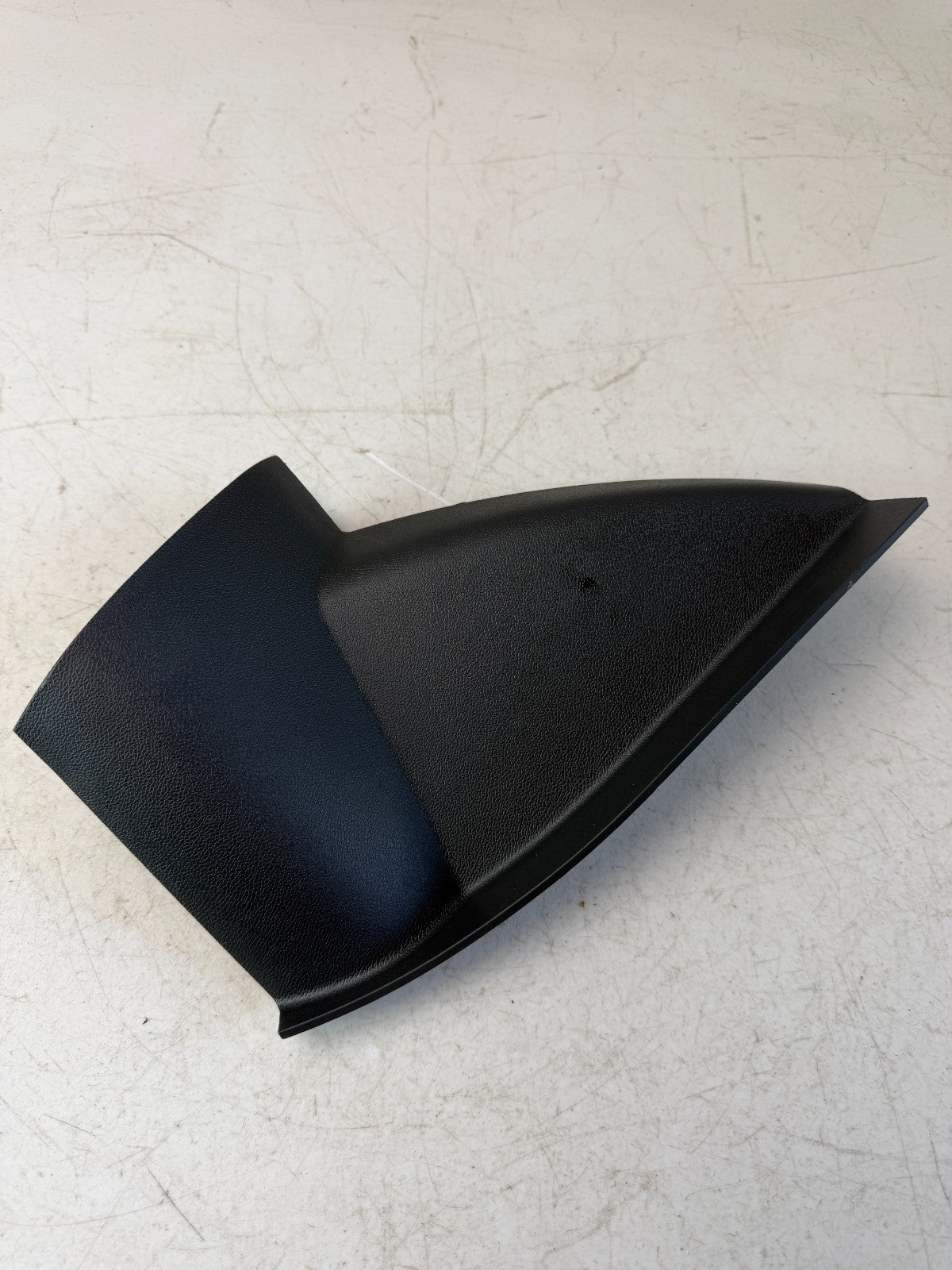 2016-2023 CHEVROLET CAMARO DASH DASHBOARD LEFT SIDE END CAP TRIM COVER AMQ58115