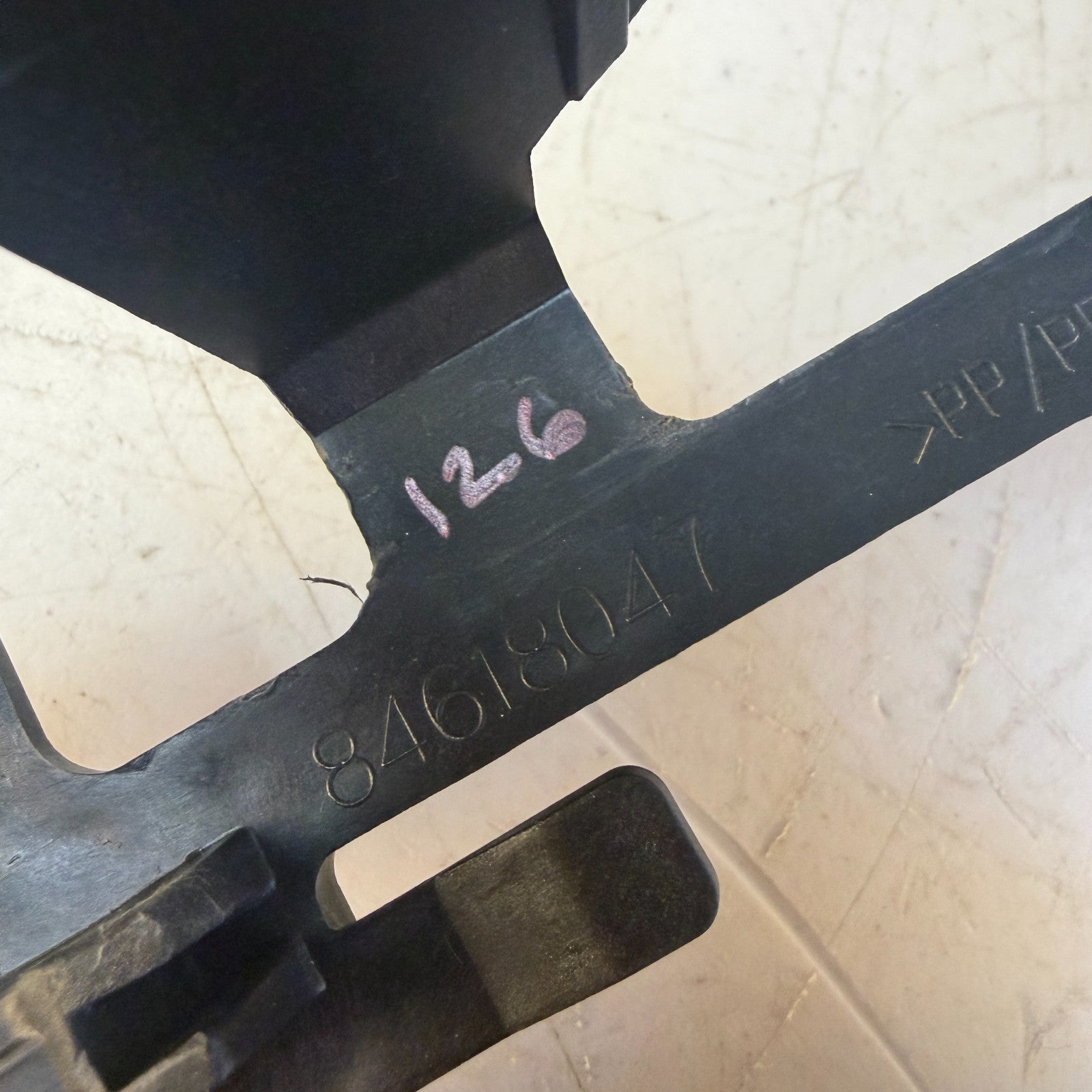 2019-2024 CHEVROLET CAMARO RADIO RECEIVER MODULE MOUNT SUPPORT BRACKET OEM