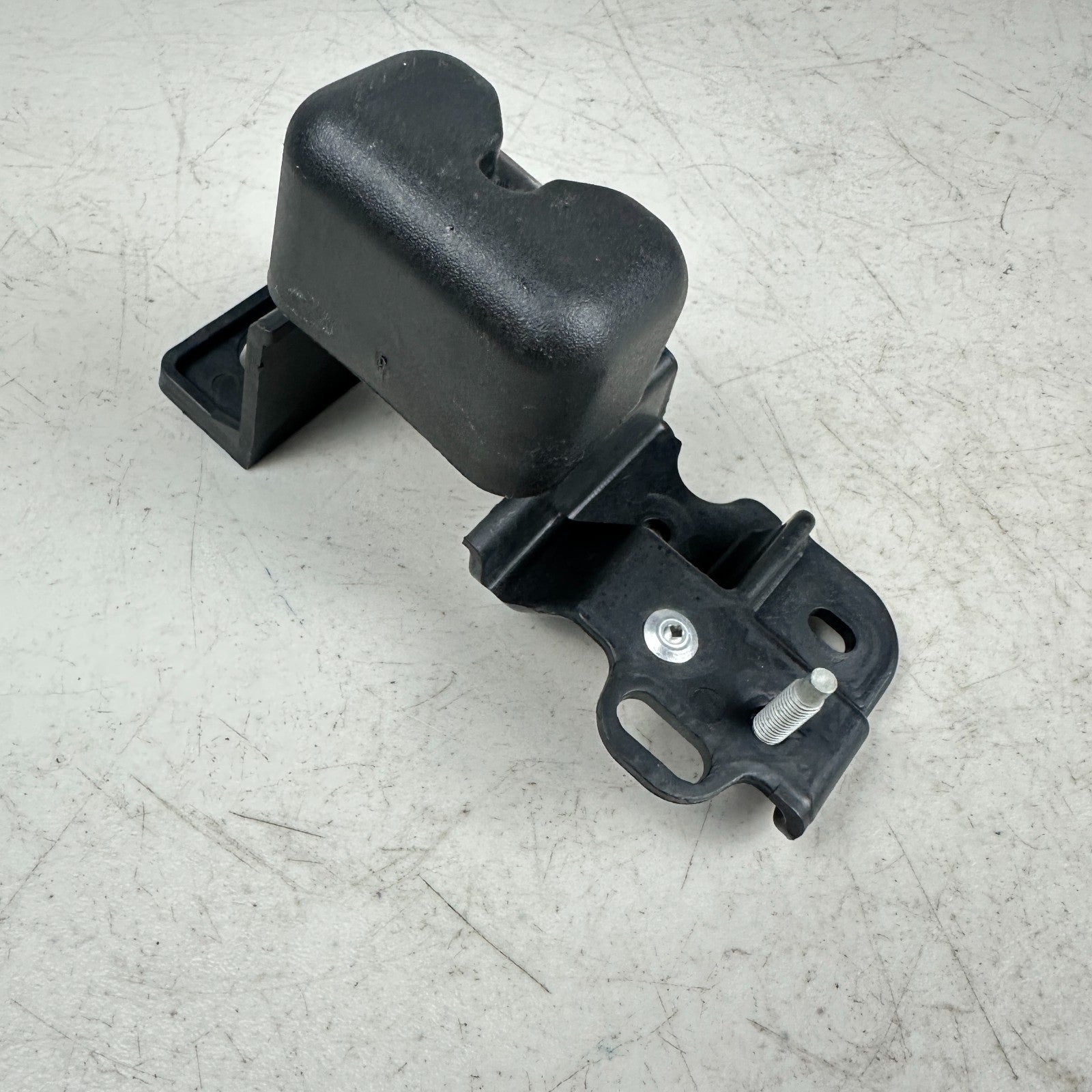 2014-2019 CHEVROLET CORVETTE C7 TOP ROOF STORAGE BRACKET BRACE 23121286 OEM