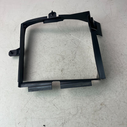 2016-2024 CHEVY CAMARO RADIATOR COOLING REAR AUXILIARY DUCT COVER 84027001 OEM