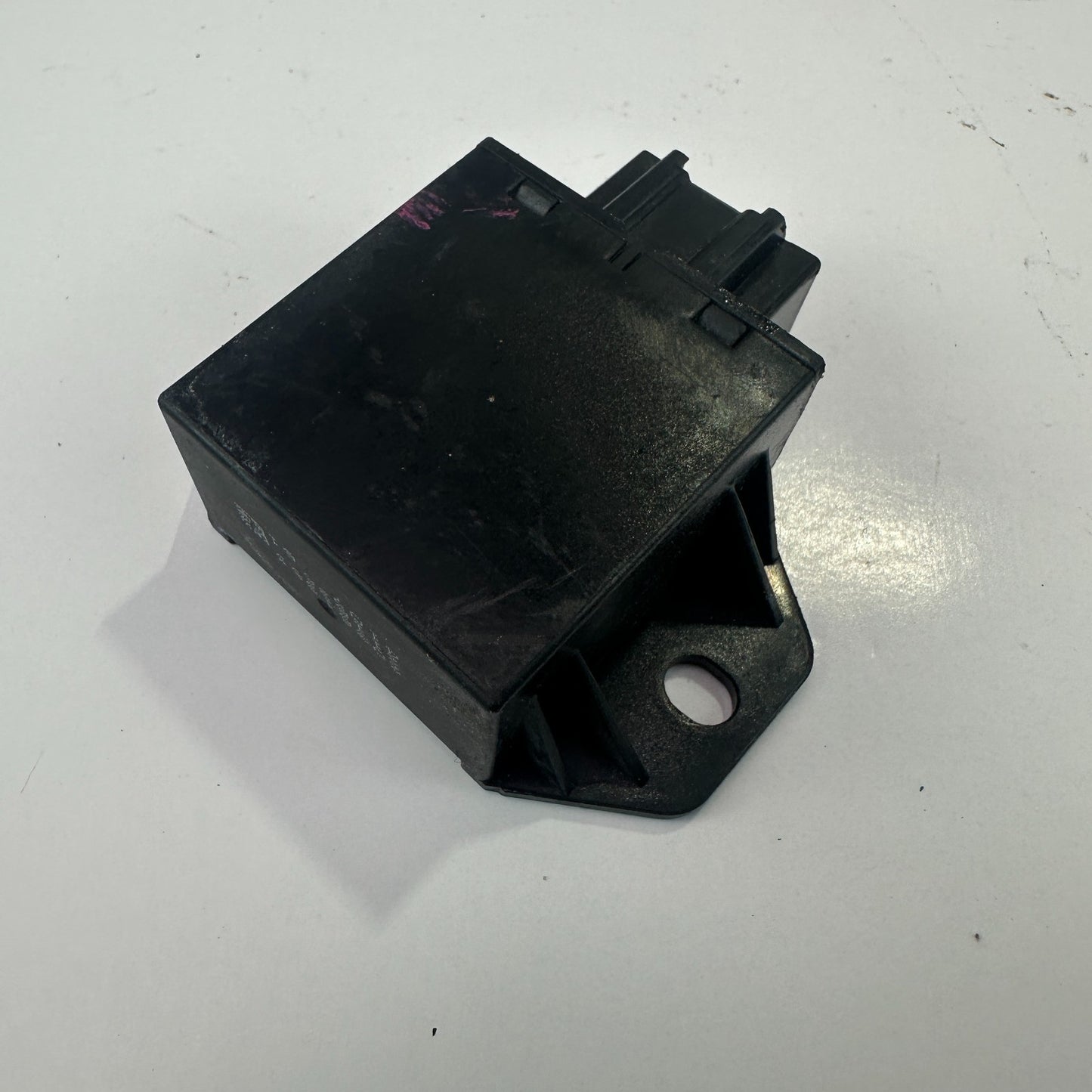 2014-2019 CHEVROLET CORVETTE C7 FRONT LEFT SIDE DOOR MIRROR CONTROL MODULE OEM