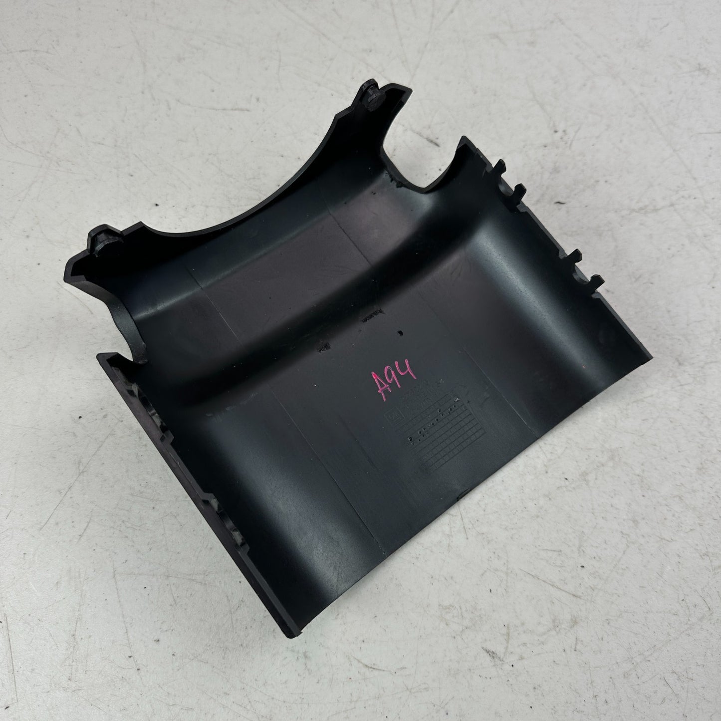 14-19 CHEVROLET CORVETTE C7 STEERING COLUMN HOUSING PLASTIC UPPER COVER TRIM OEM