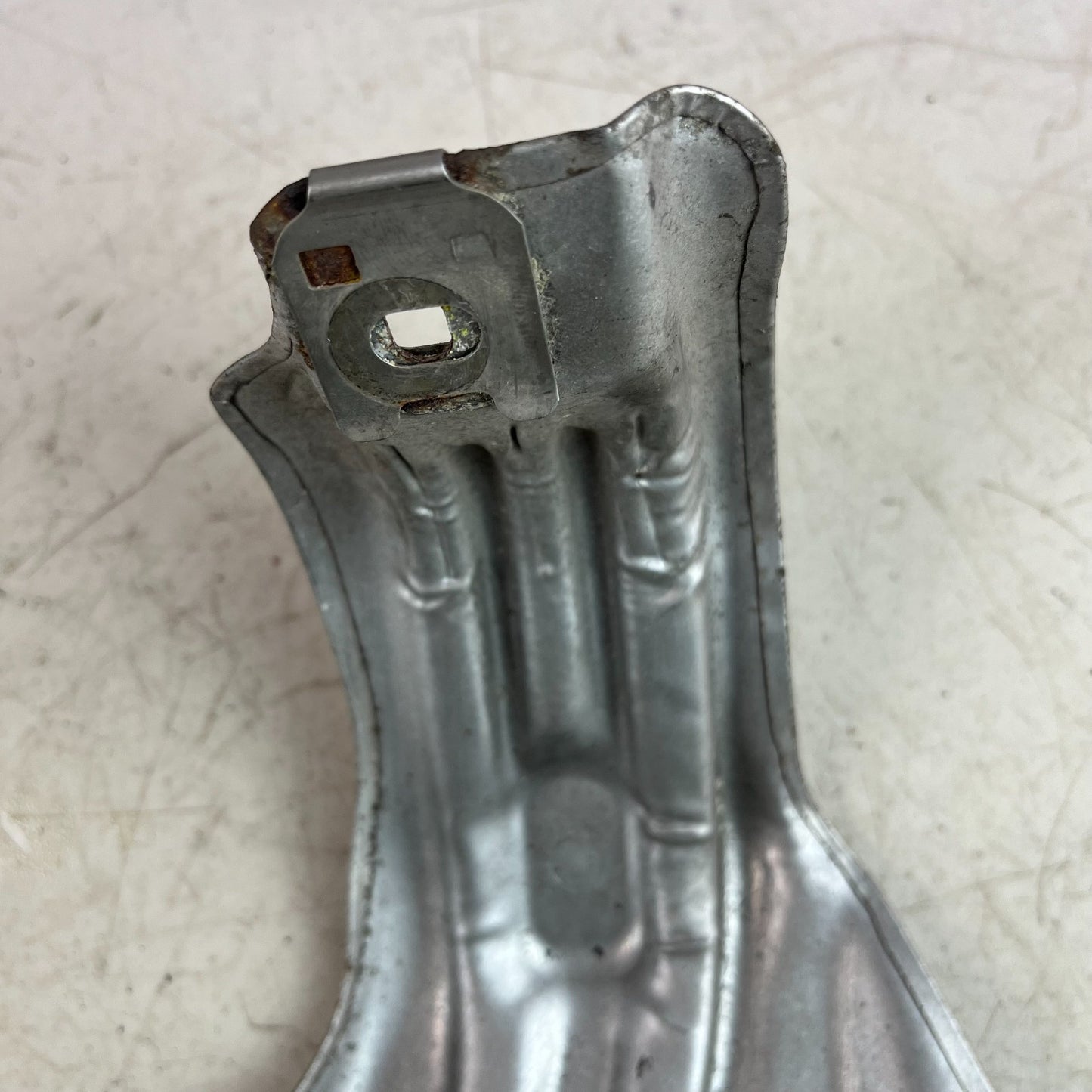 2015-2021 MERCEDES W205 C300 ENGINE TURBOCHARGER MANIFOLD HEAT SHIELD COVER OEM