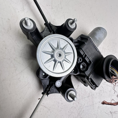 2020-22 TOYOTA COROLLA FRONT LEFT DRIVER SIDE DOOR WINDOW REGULATOR & MOTOR OEM