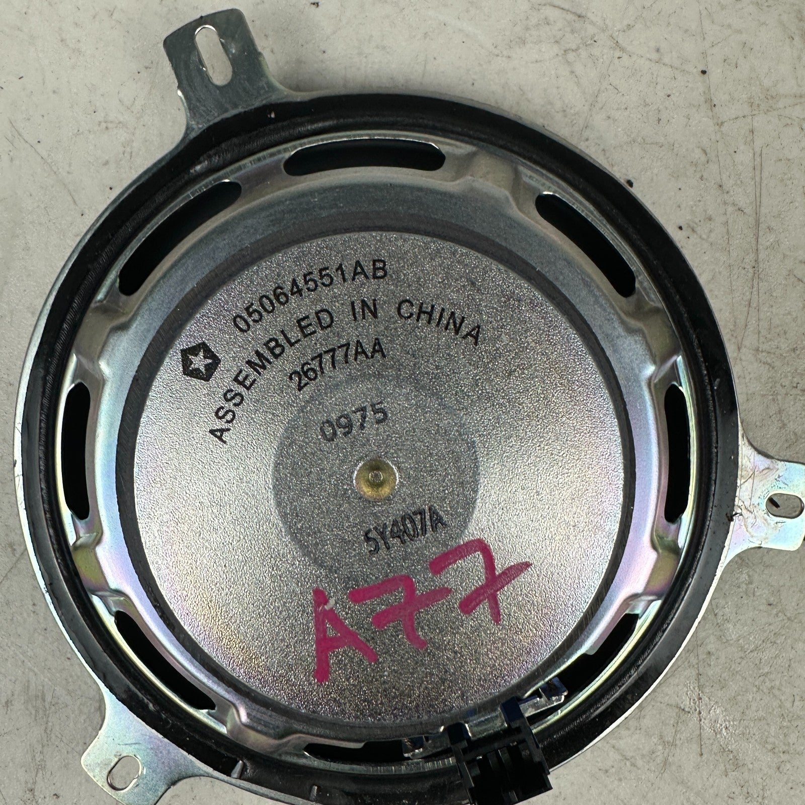 2015-2023 DODGE CHALLENGER REAR LEFT OR RIGHT DOOR AUDIO SPEAKER OEM 05064551AB