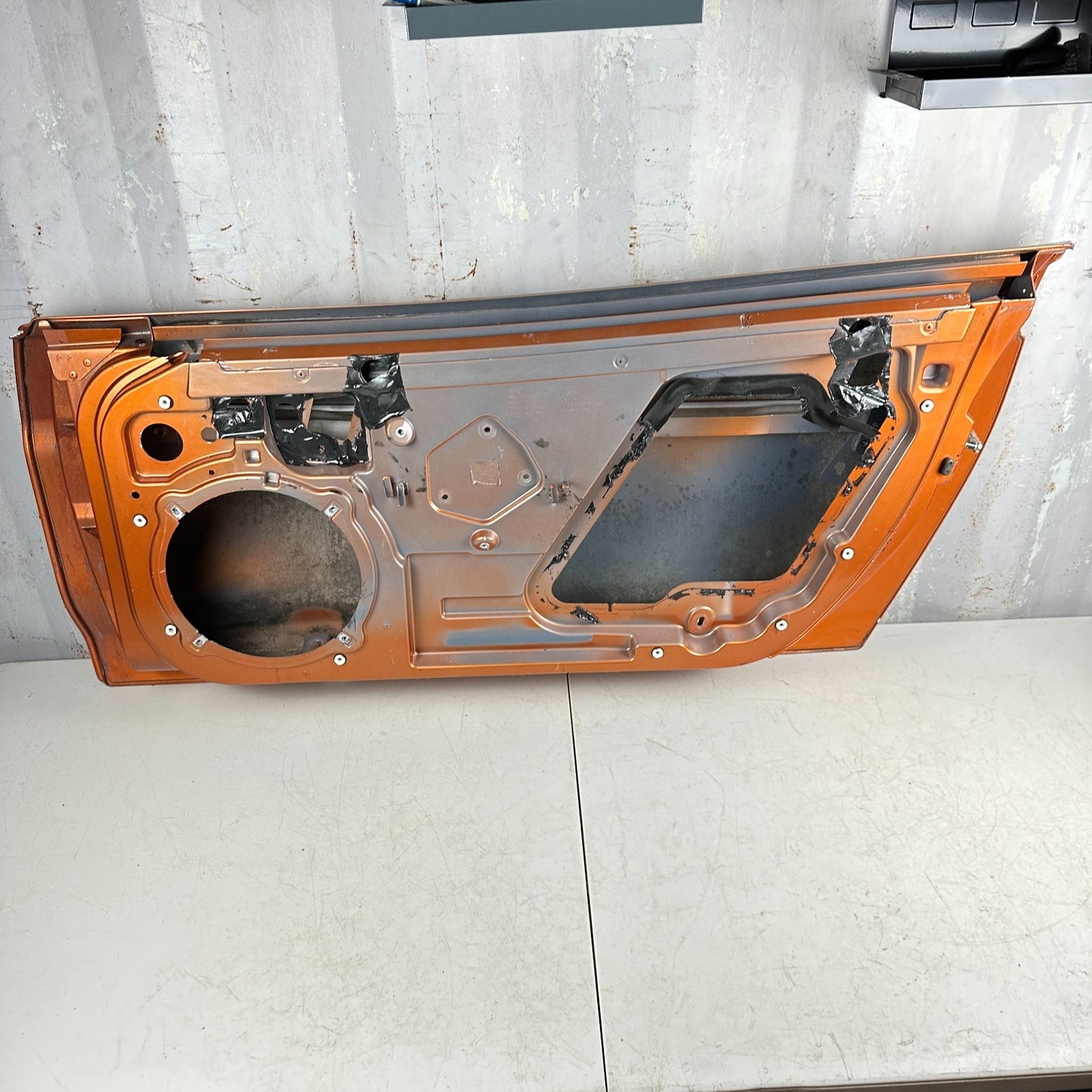 05-13 CHEVROLET CORVETTE FRONT RIGHT PASSENGER SIDE DOOR SHELL PANEL ORANGE OEM